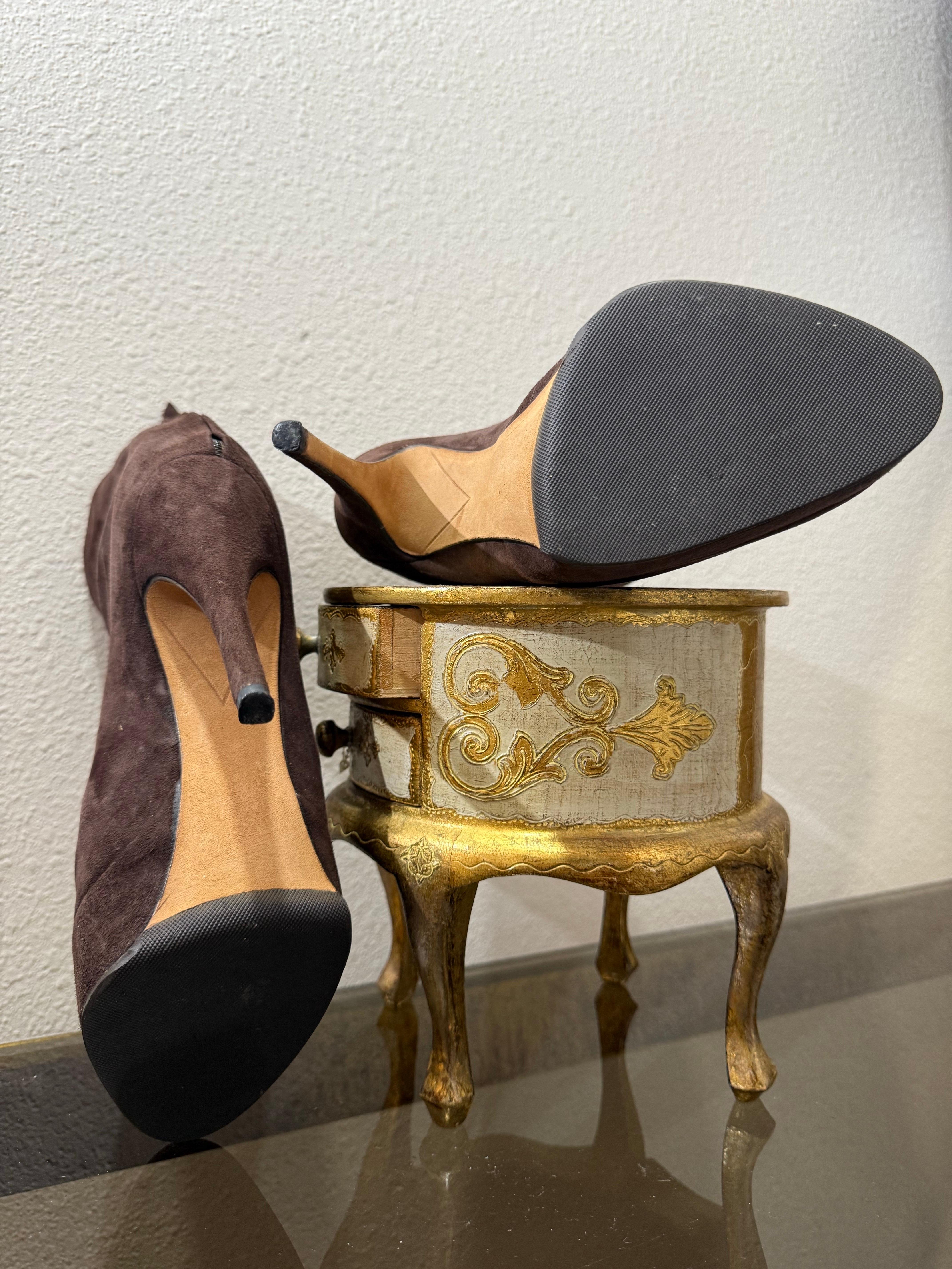 Massaro Bespoke Schokolade Braun Wildleder Plattform Stiletto Stiefeletten im Angebot 10