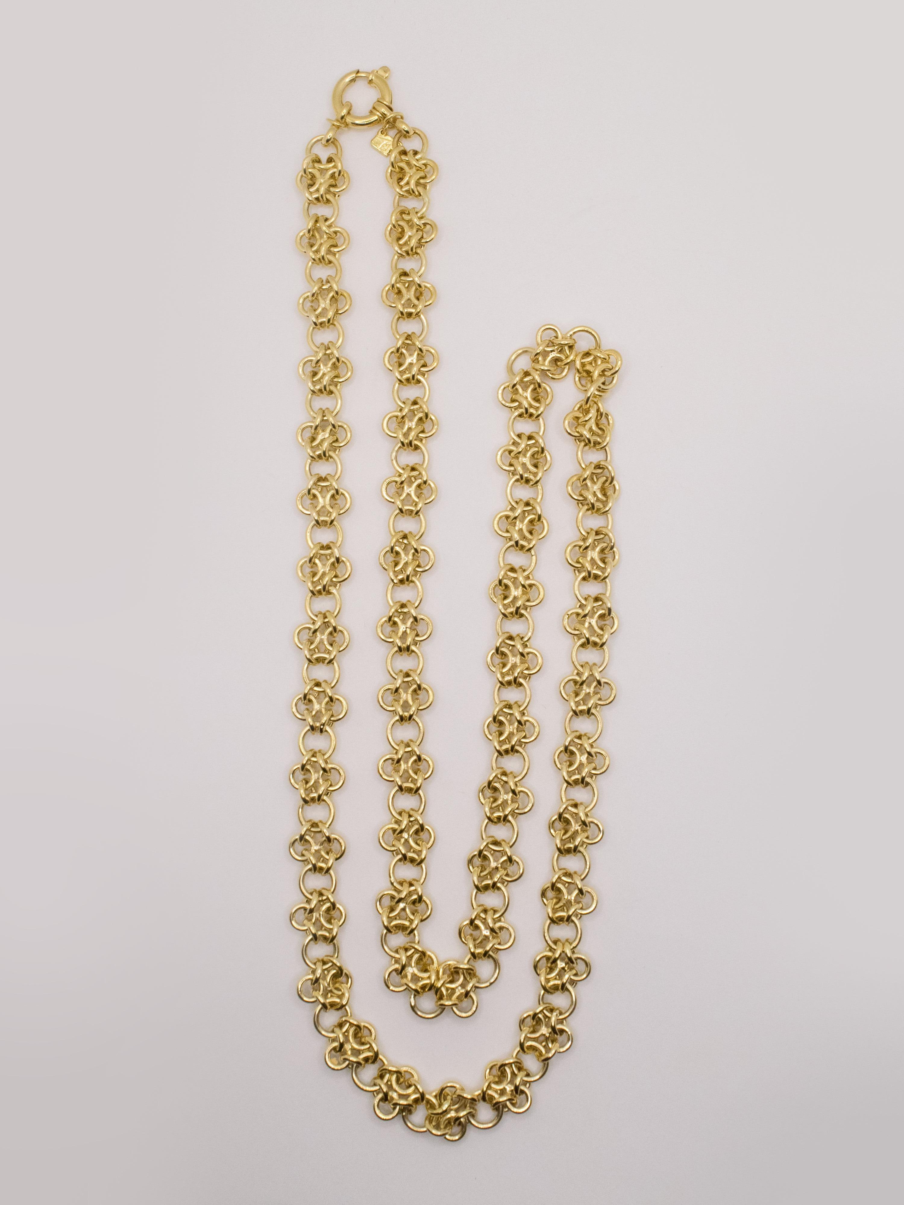 Massive Byzantine Knitted Necklace in 18 kt Yellow Gold  For Sale 1