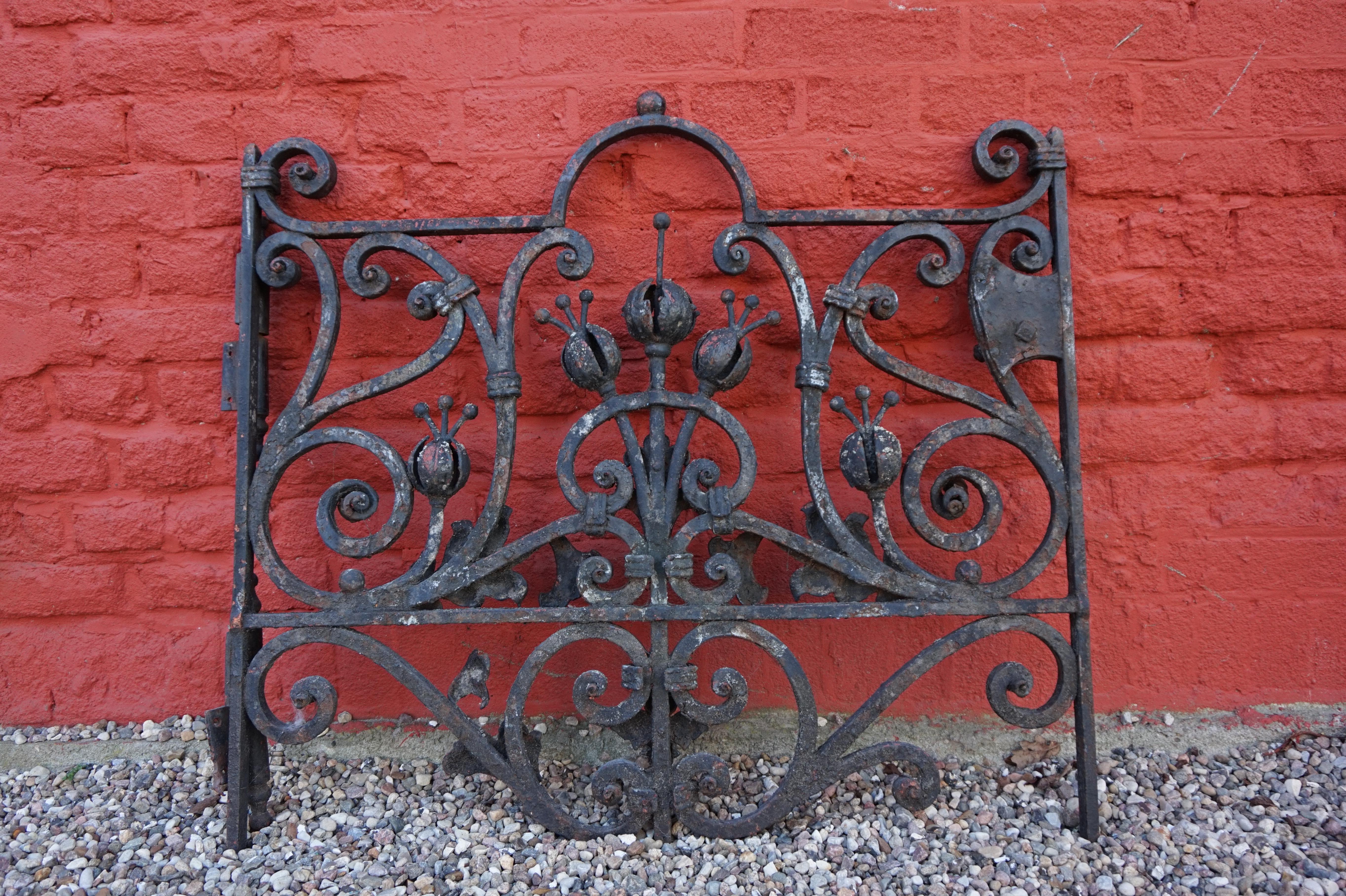 Massice antique ironmongery Garden Gate, 1860 3
