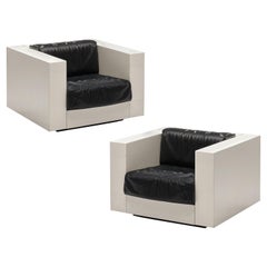 Massimo and Lella Vignelli for Poltronova Pair of White 'Saratoga' Lounge Chairs