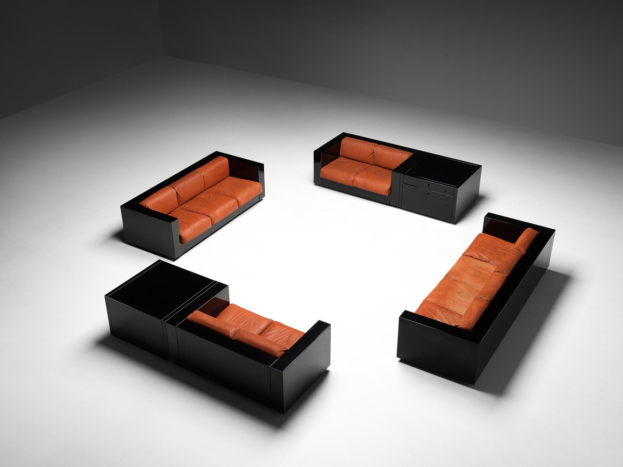 Massimo and Lella Vignelli for Poltronova 'Saratoga' Living Room Set  In Good Condition For Sale In Waalwijk, NL