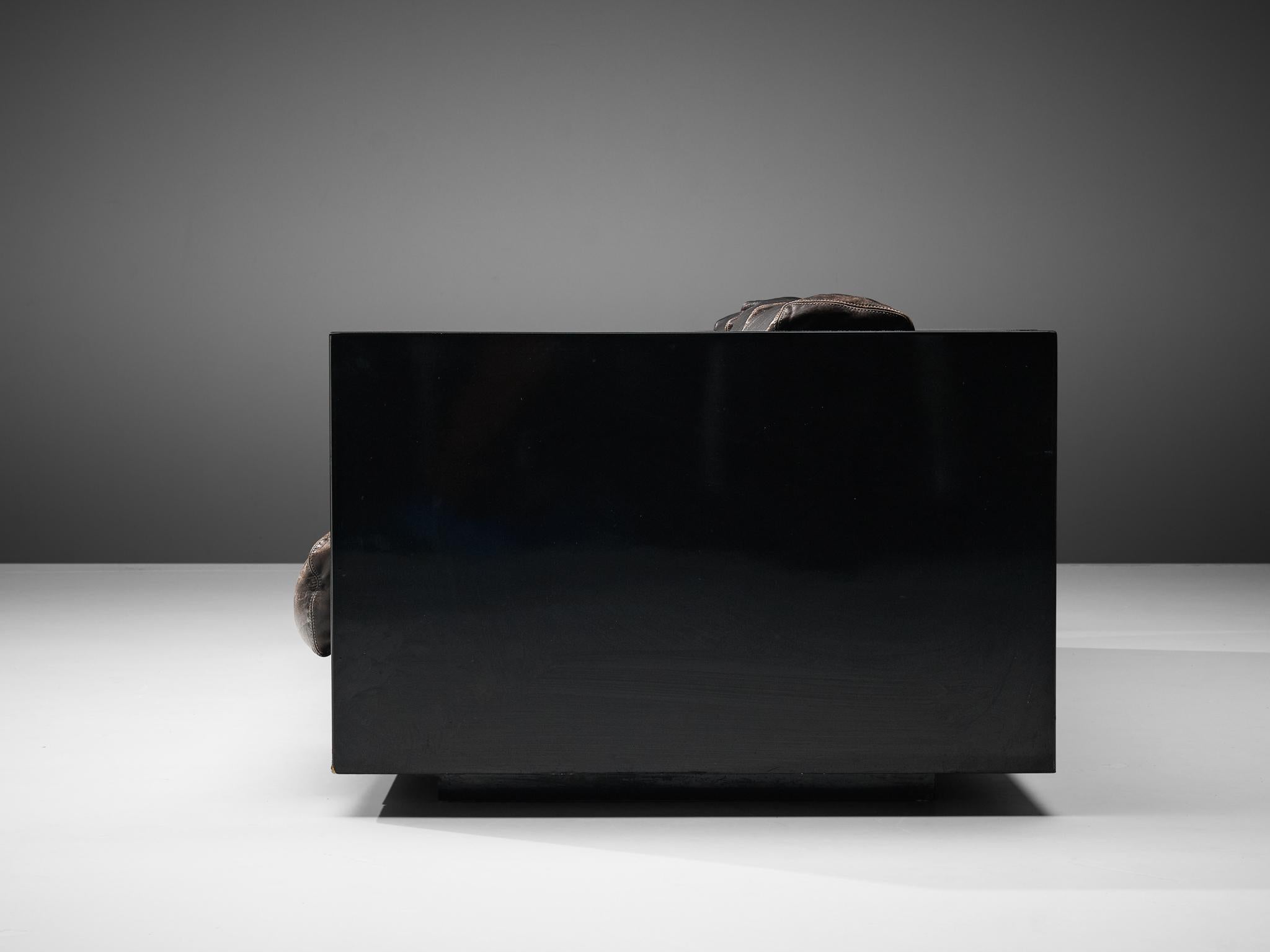 Massimo and Lella Vignelli for Poltronova 'Saratoga' Sofa in Black Leather 3