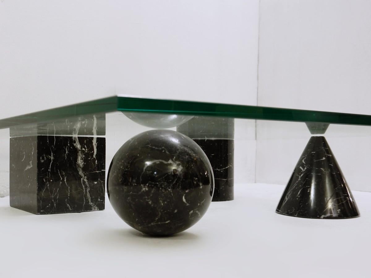 Massimo and Lella Vignelli ‘Metaphora’ coffee table in black marble and glass.