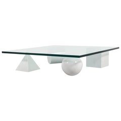 Table basse 'Metaphora' de Massimo et Lella Vignelli en marbre de Carrare et verre