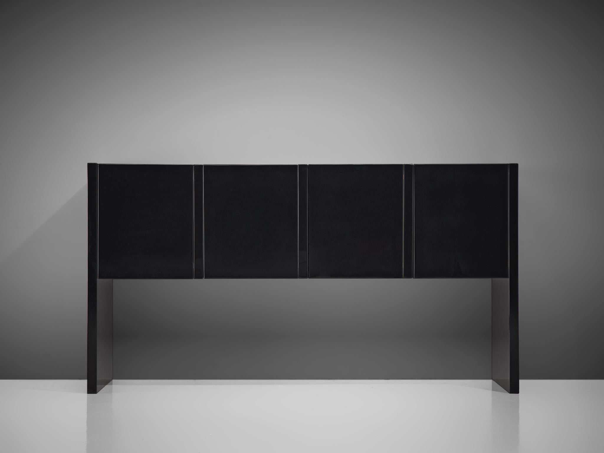 Italian Massimo and Lella Vignelli 'Saratoga' Sideboard in Black High Gloss Lacquer