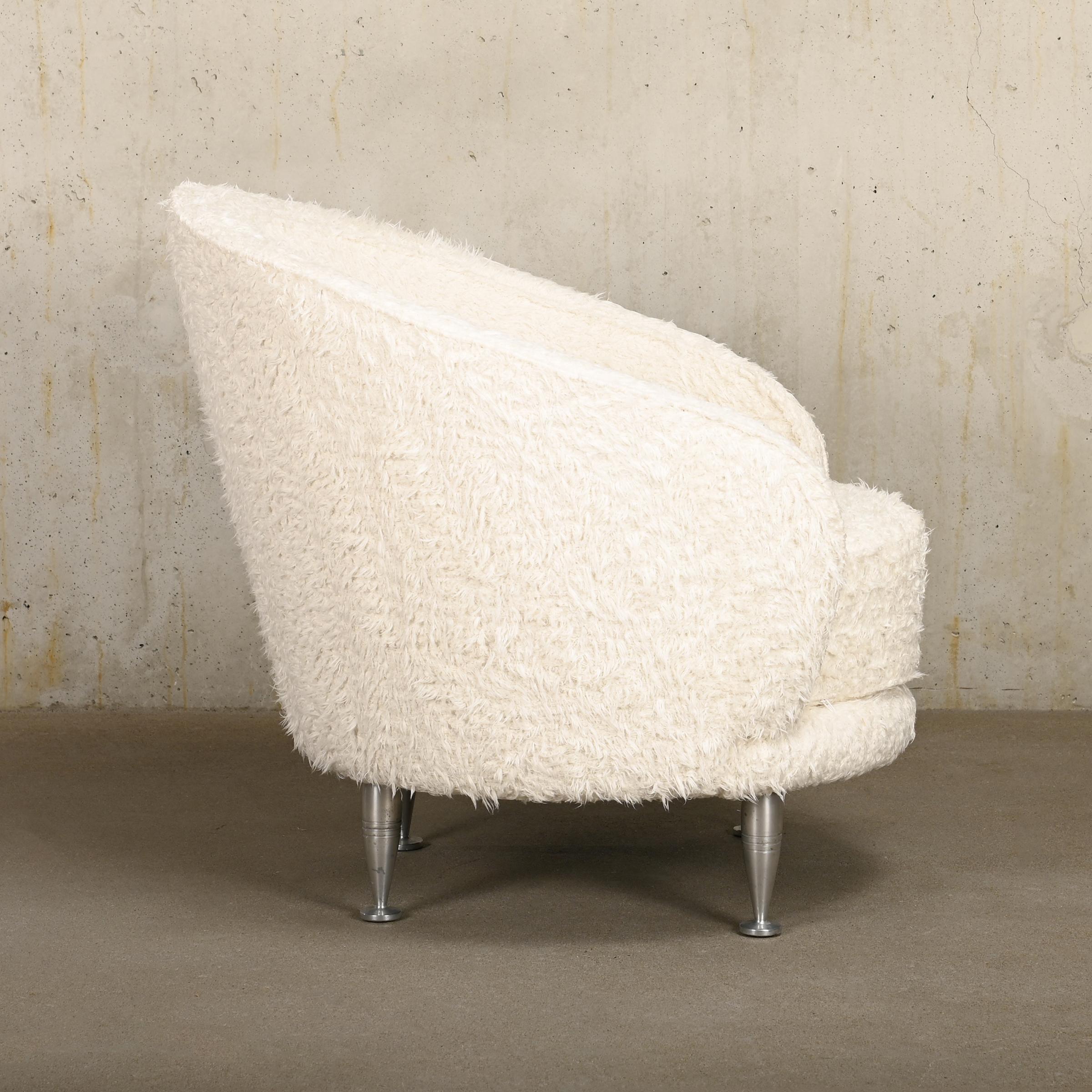 italien Fauteuil Massimo Iosa Ghini neuve en coton velours blanc long pour Moroso, Italie en vente