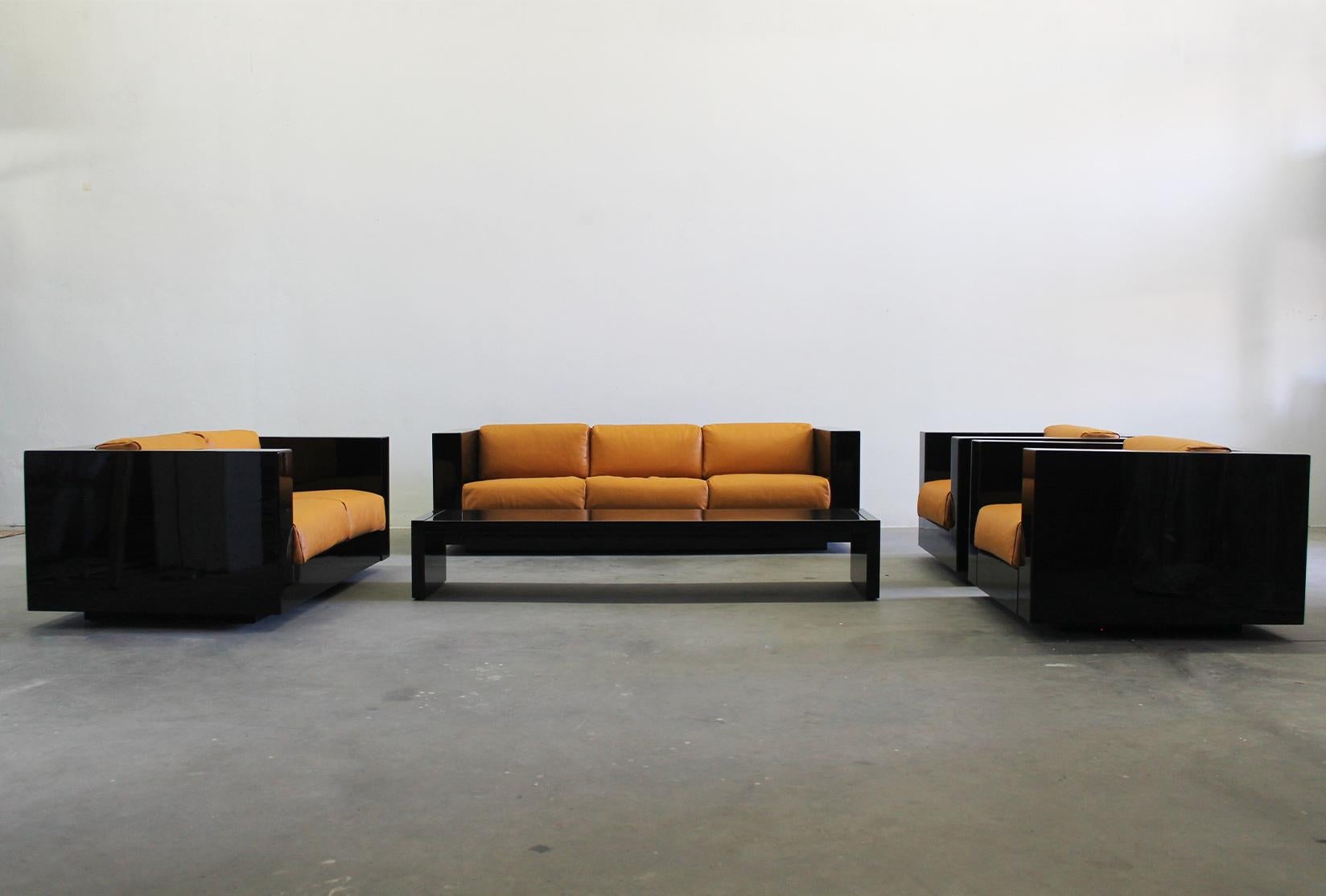 Mid-Century Modern Massimo & Lella Vignelli Black Saratoga Living Room Set by Poltronova 1960s  For Sale