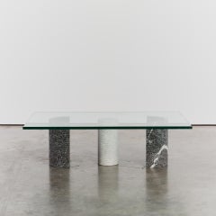 Table basse à colonne en pierre Massimo & Lella Vignelli pour Casigliani