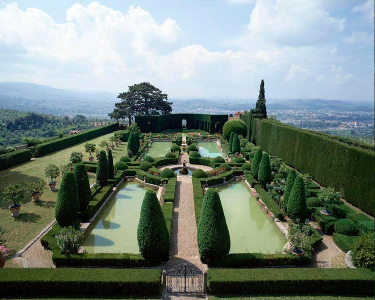 Massimo Listri Color Photograph - Giardino Villa Gamberaia a Firenze, Italy
