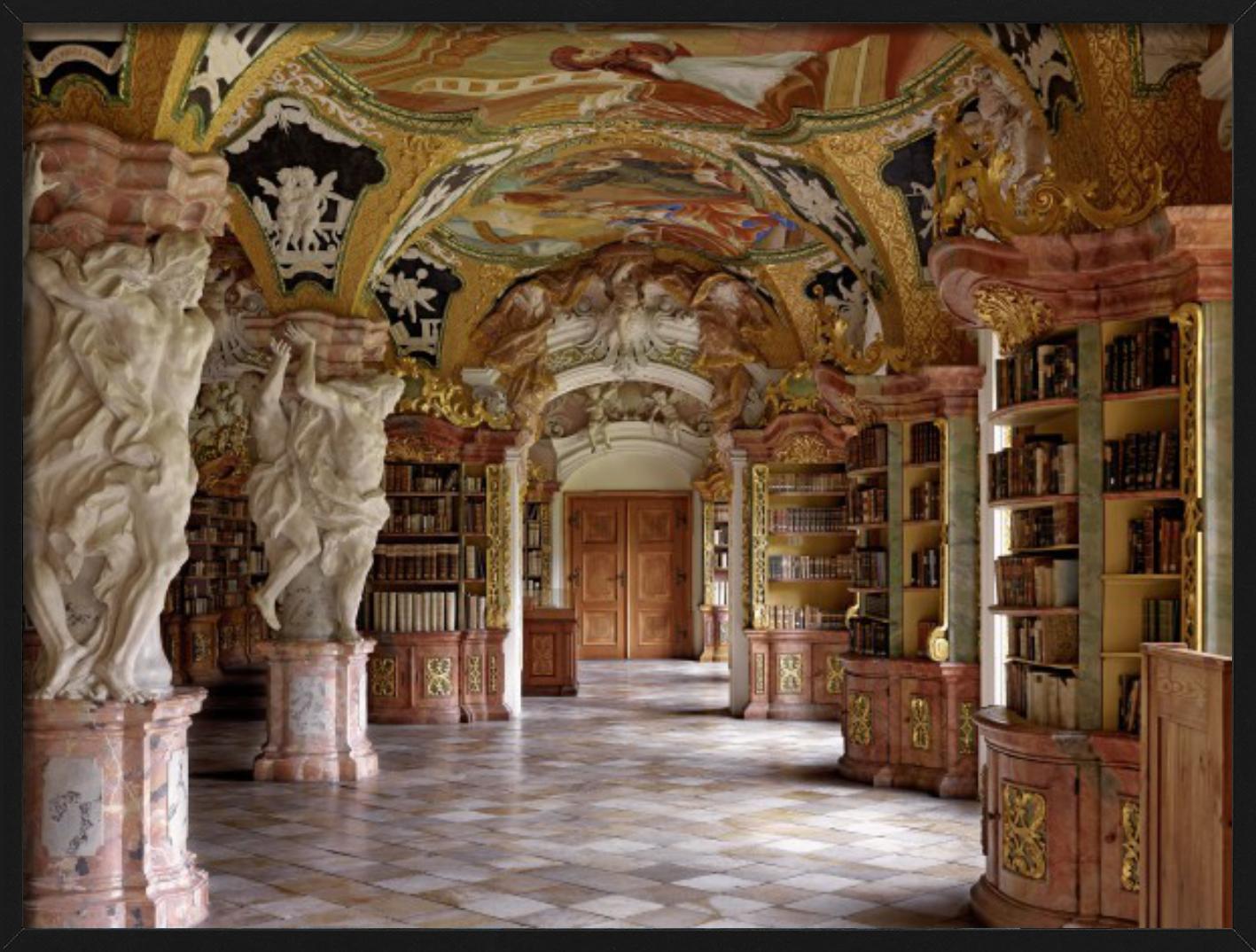 Klosterbibliothek Metten, Interno barocco di una biblioteca, Fotografia Fine Arts in vendita 1