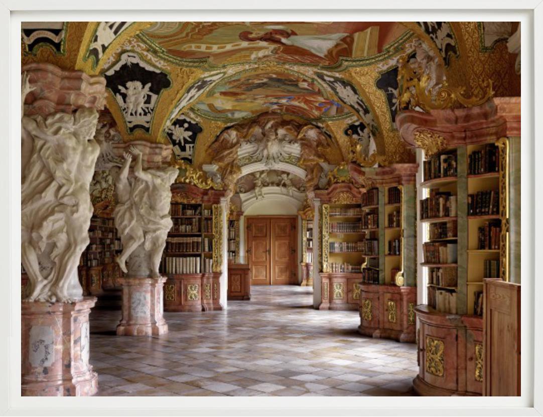 Klosterbibliothek Metten, Interno barocco di una biblioteca, Fotografia Fine Arts in vendita 3