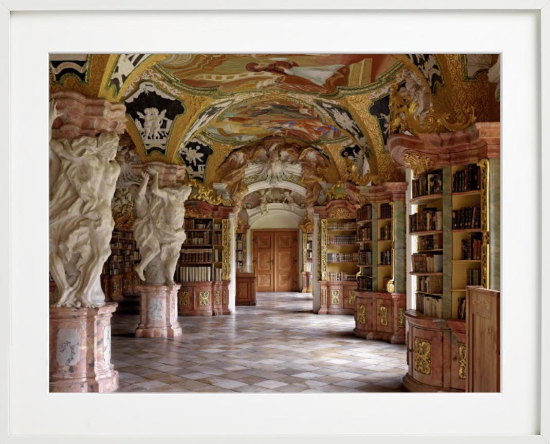 Klosterbibliothek Metten, Interno barocco di una biblioteca, Fotografia Fine Arts in vendita 4