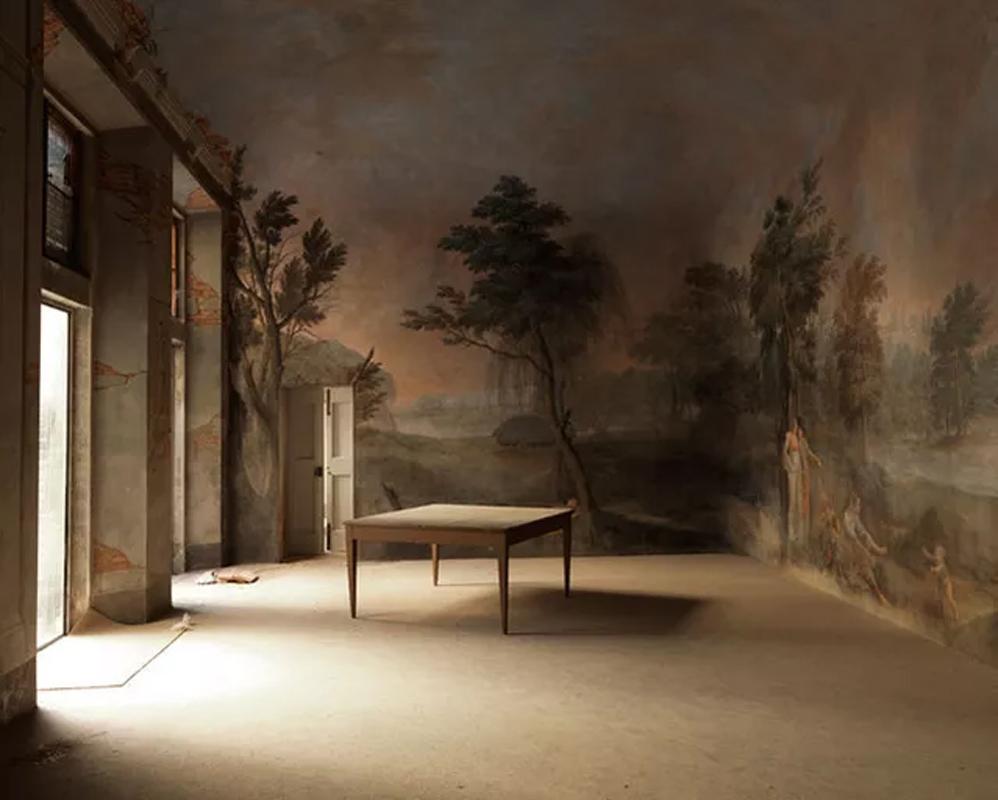 Palazzo Martelli 2009
Stampa cromogenica
Edizione di 5
Firmato, datato e numerato sull'etichetta del verso   
Montato su alluminio, incorniciato

39,5 x 47,5 pollici, edizione di 5 esemplari  - Una rimanente
47,5 x 59 pollici edizione di 5  -