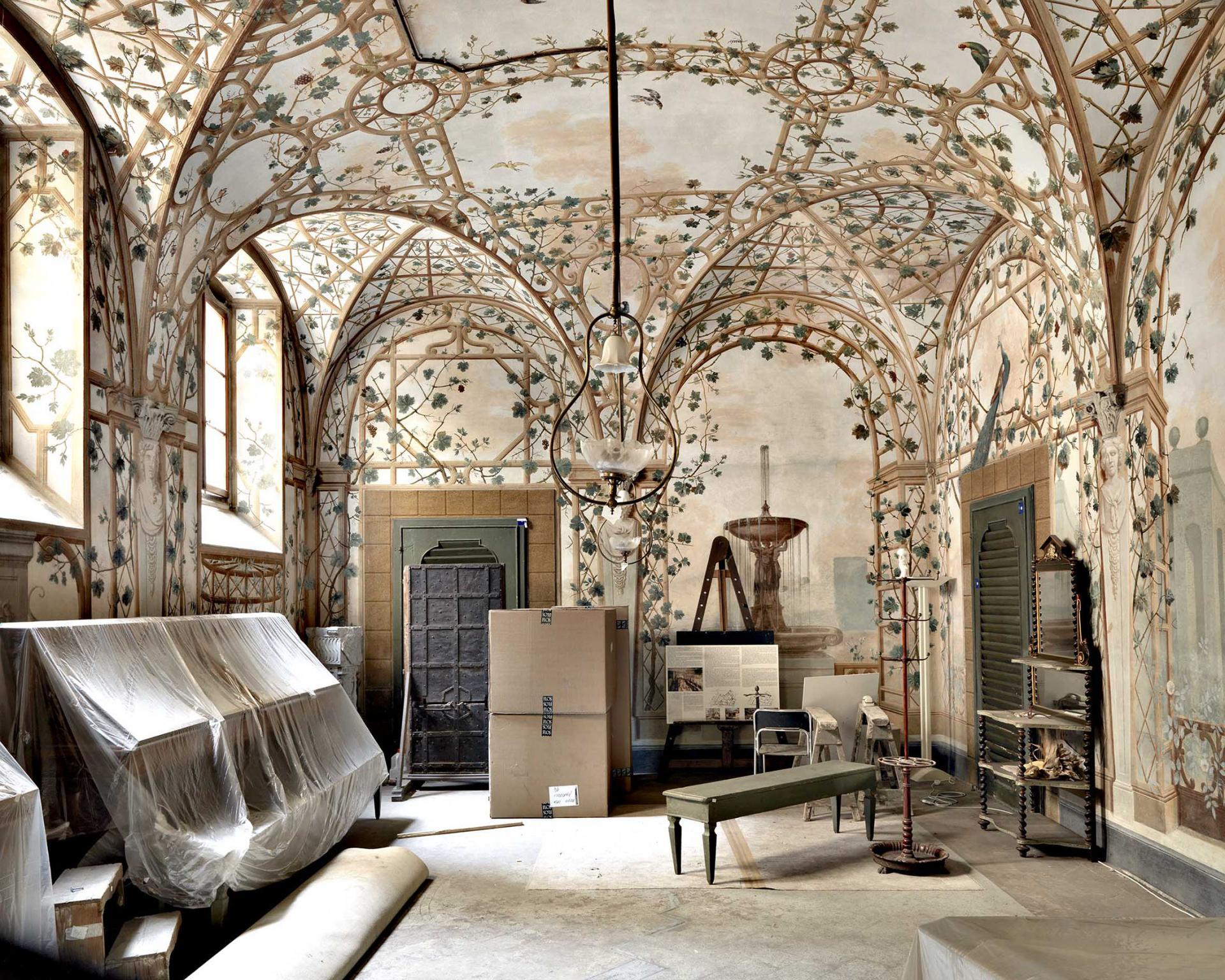 Palazzo Martelli 2009
Chromogener Druck
Auflage von 5
Verso auf dem Etikett signiert, datiert und nummeriert   
Montiert auf Aluminium
Optionen für die Rahmung verfügbar 

39.5 x 47,5 Zoll Auflage von 5  
47.5 x 59 Zoll Auflage von 5  
71 x 88,5