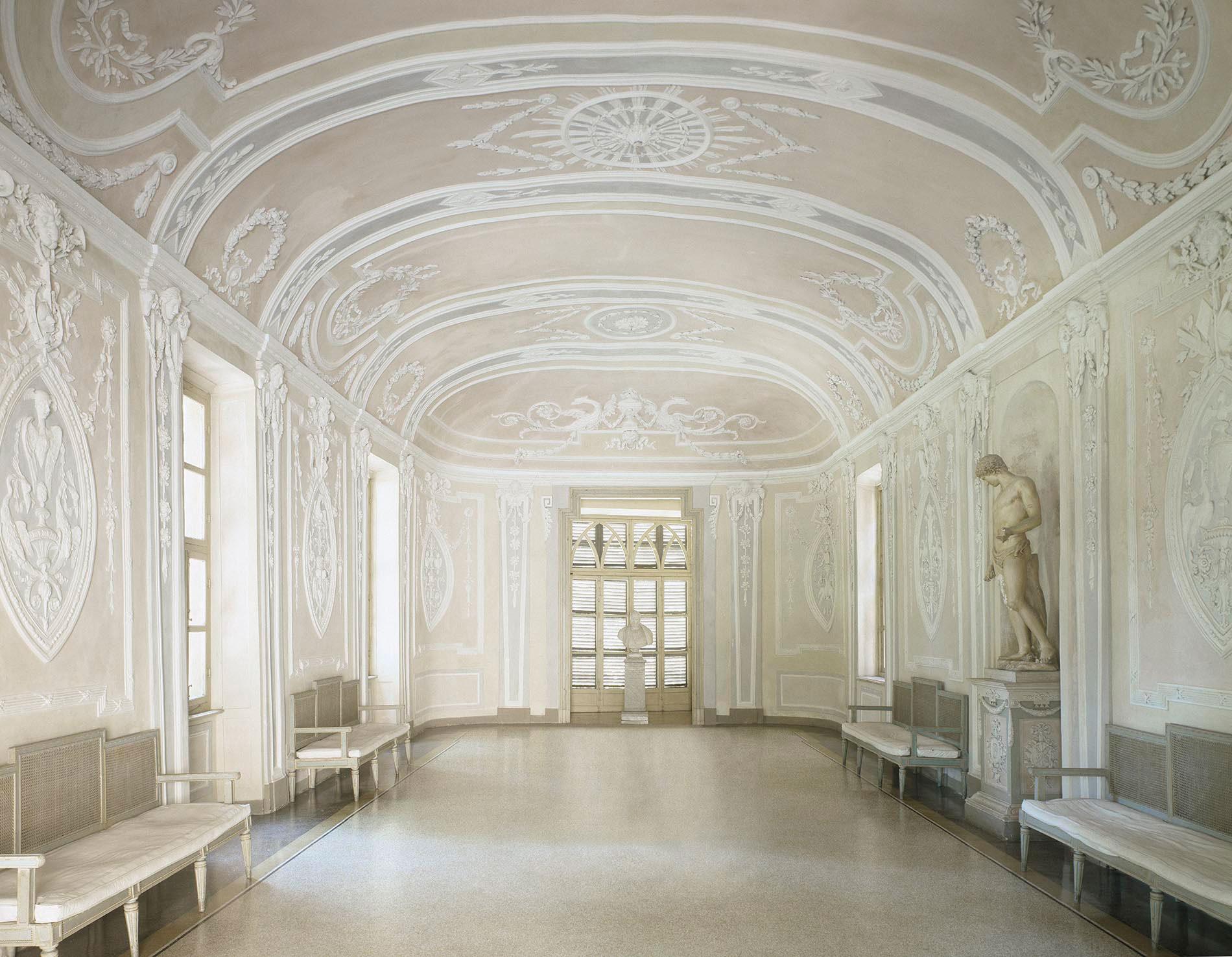 Torino II, 2005
Chromogenic Print mounted on aluminum
Signed, dated, and numbered on verso
39.5 x 47.5"/ 100 x 120 cm Edition of 5
47.5 x 59"  / 120 x 150 cm Edition of 5
88.5 x 71" / 180 x 225 cm Edition of 5

"What makes his work unique is how he