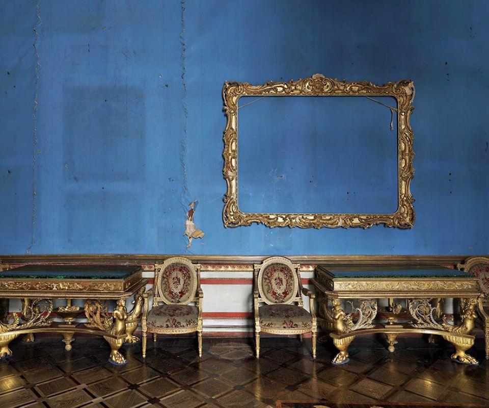 Massimo Listri Color Photograph - Ostankino Palace - interior with blue wall and frame