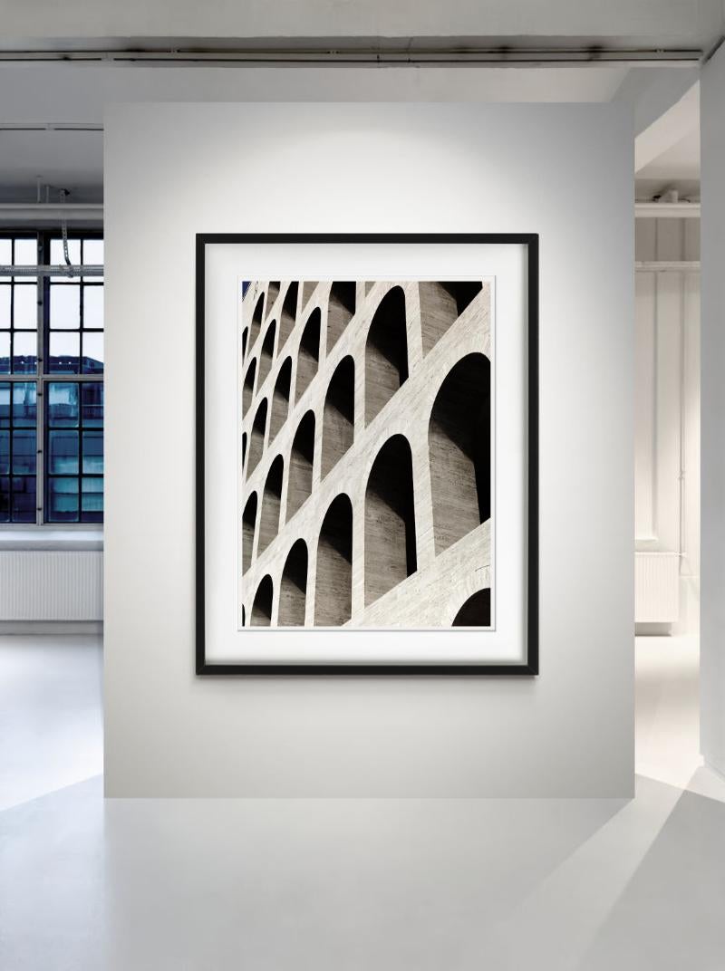 PALAZZO DELLA CIVILITA - Roma, Fotografía artística - Photograph de Massimo Listri