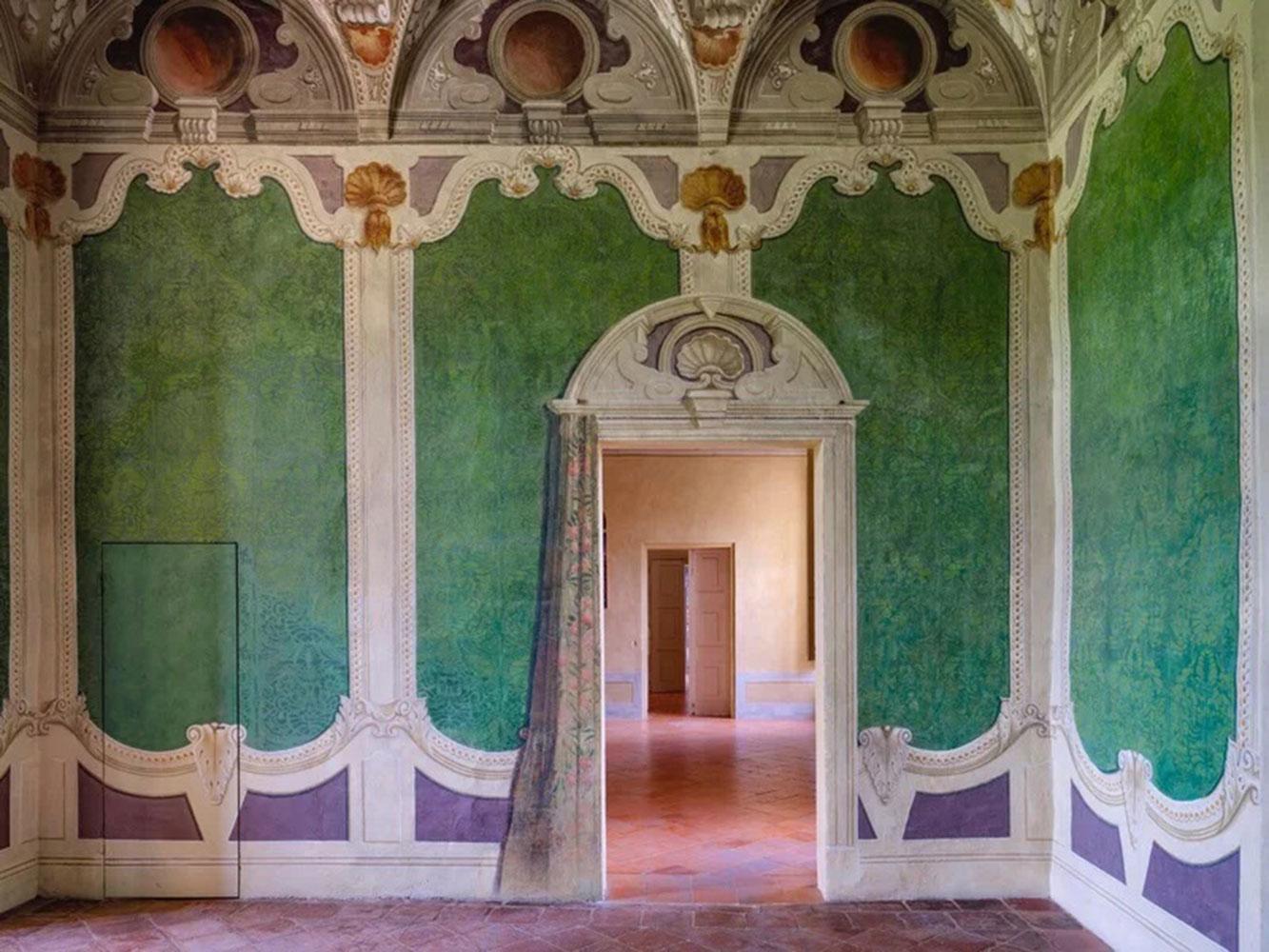 Landscape Photograph Massimo Listri - Palazzo Ducale di Sassuolo 1, Italie
