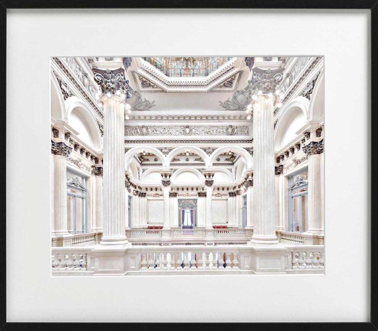 Teatro Colon I, Buenos Aires – Weißes Barockinterieur im Stil des Barock, Kunstfotografie, 201 im Angebot 6