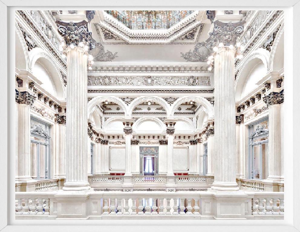 Theater Colon I, Buenos Aires – Porträt des Meisters der Interieurfotografie  (Realismus), Photograph, von Massimo Listri