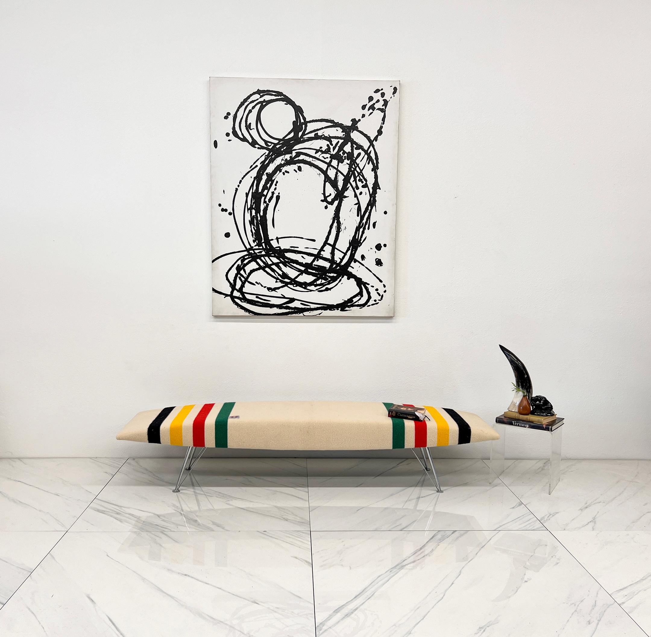 Que se passe-t-il lorsque l'on associe un design italien emblématique à près d'un siècle d'histoire du textile américain ? Ce banc Plana se trouve juste ici.

Nous expédions au niveau international ! Consultez nos tarifs d'expédition !

Il s'agit