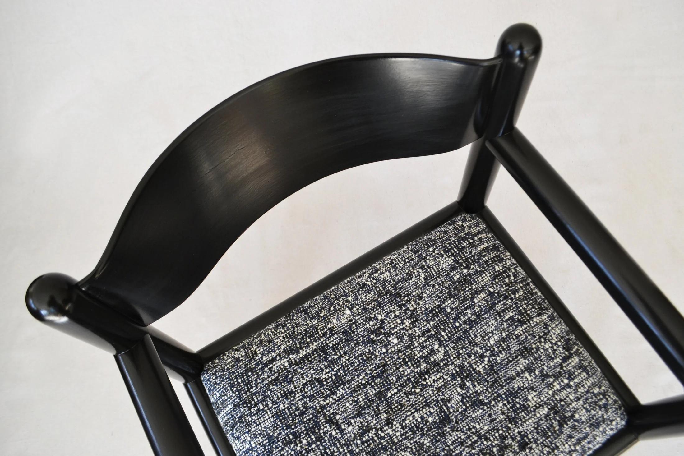 Canadian Massimo Vignelli Acorn Chair For Sale