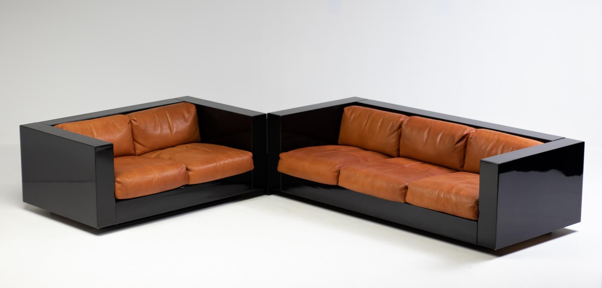 Massimo Vignelli Black and Cognac Leather Saratoga Living Room Set 1