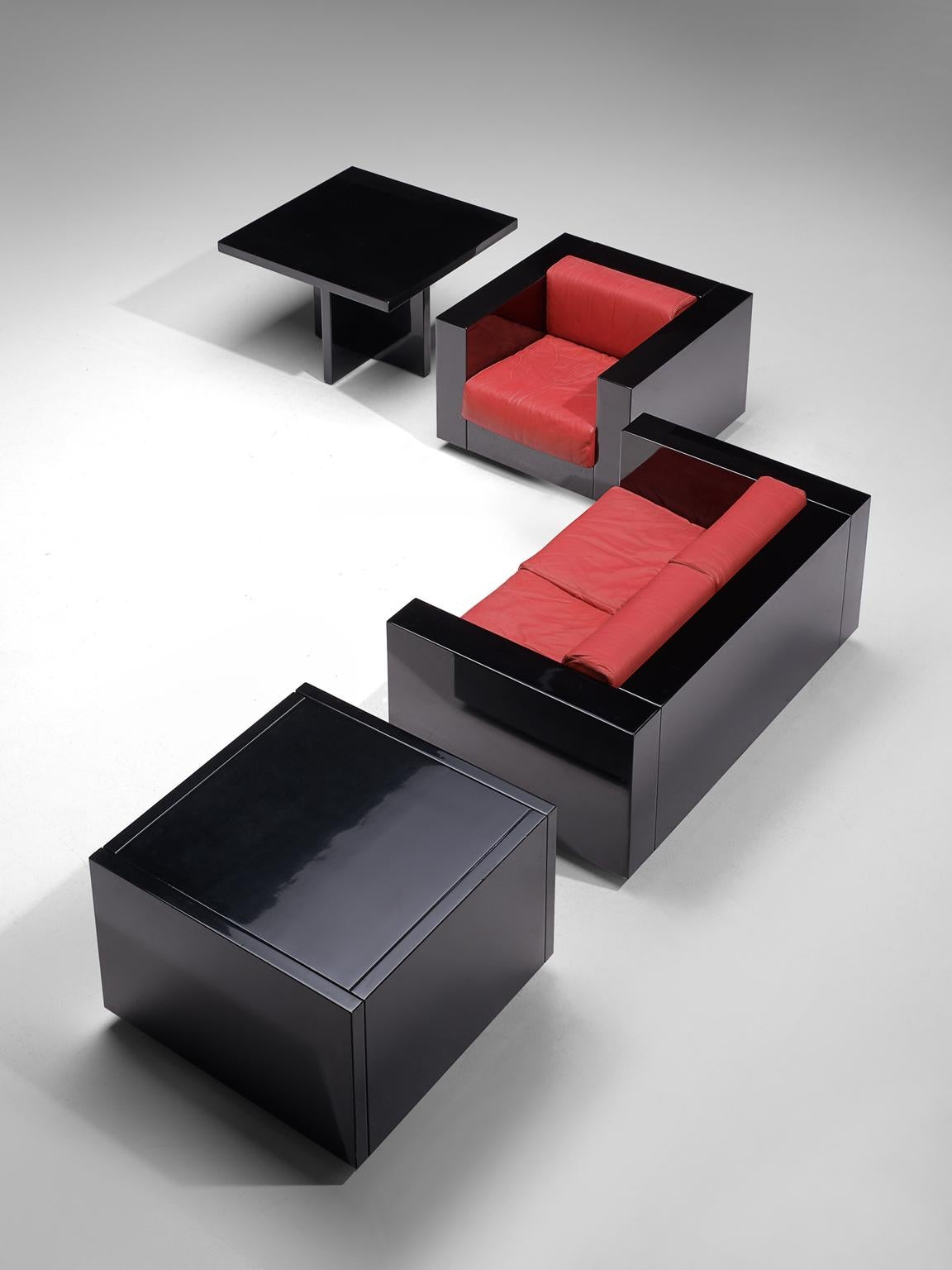 Mid-Century Modern Massimo Vignelli Black and Red 'Saratoga' Living Room Set