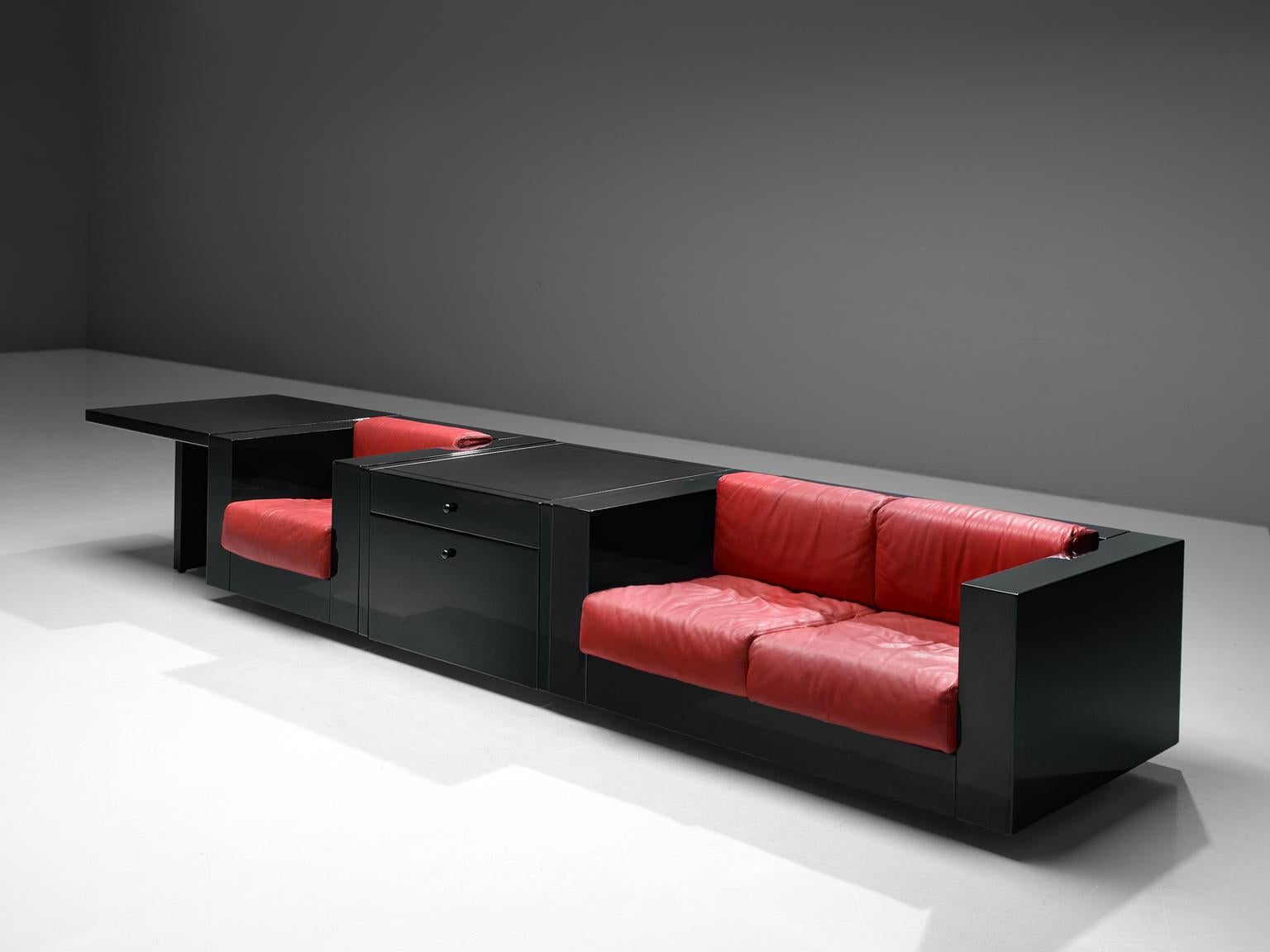 Italian Massimo Vignelli Black and Red 'Saratoga' Living Room Set