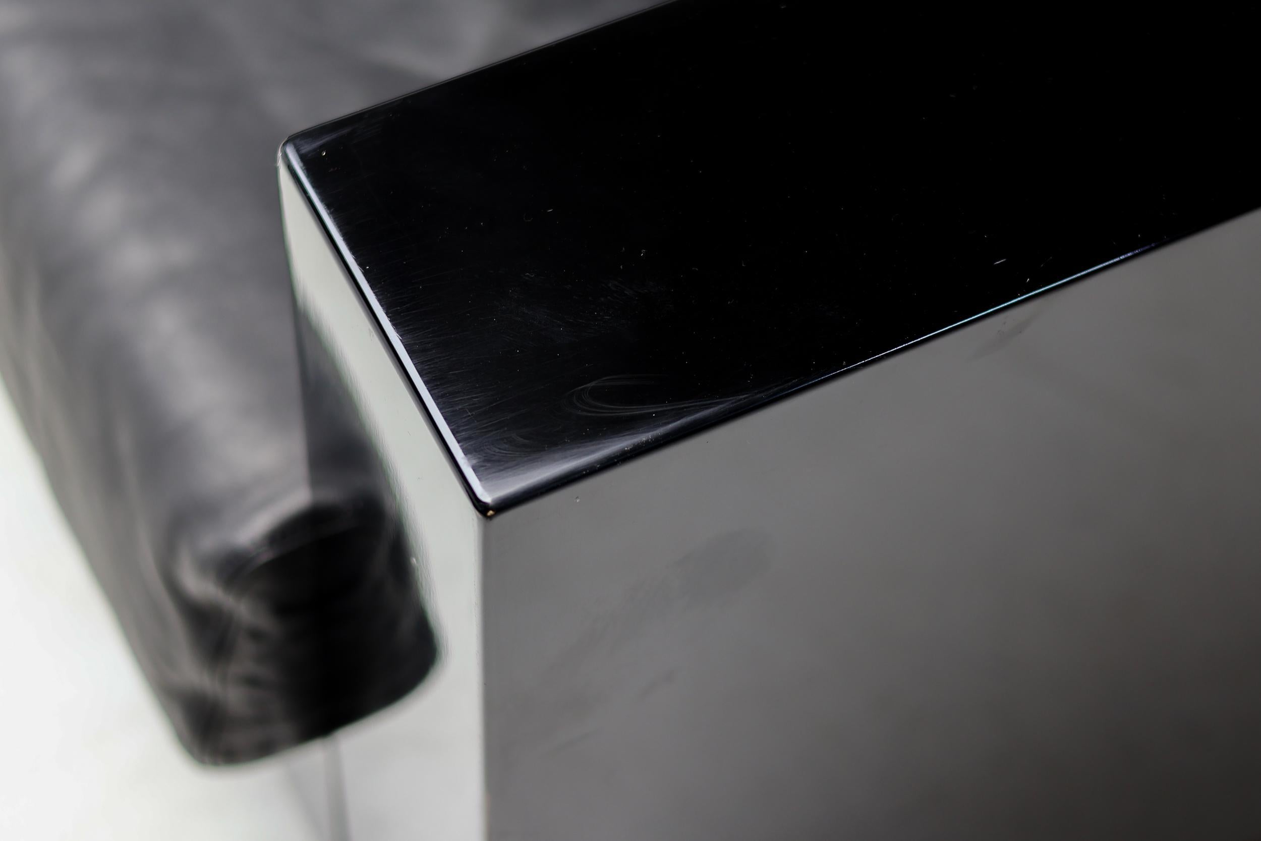 Italian Massimo Vignelli Black-on-Black Saratoga Sofa, Poltronova, Italy, 1964 For Sale