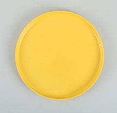Massimo Vignelli for Heller, Italy. A set of 4 dinner plates in yellow melamine