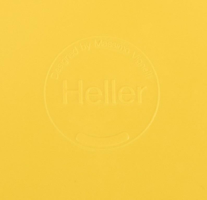 Italian Massimo Vignelli for Heller, Italy, a Set of 6 Plates in Yellow Melamine For Sale