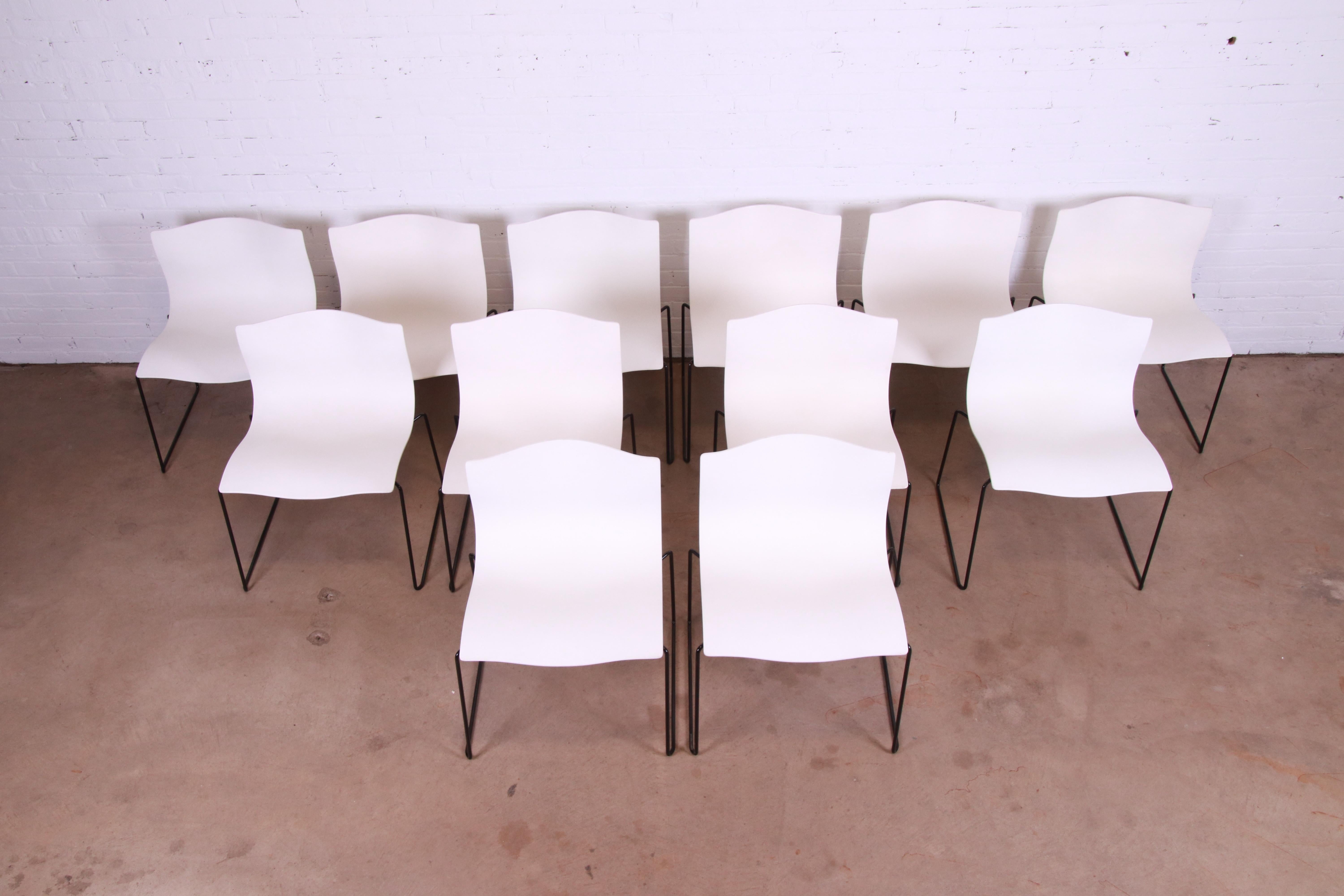 Acier Massimo Vignelli pour Knoll International Postmodern Handkerchief Chairs, douze chaises en vente