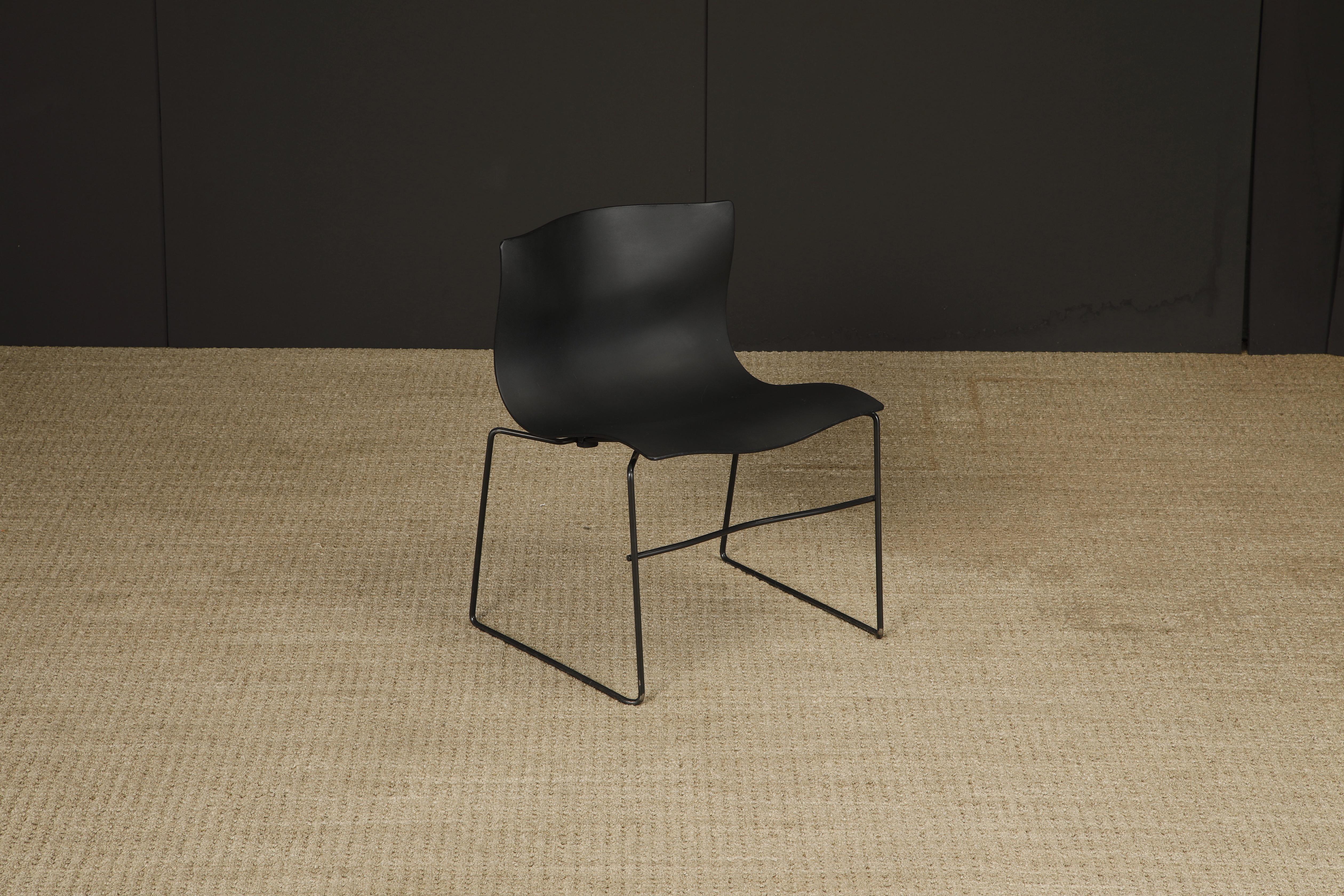 Massimo Vignelli für Knoll Intl 'Taschentuch' Stapelstühle, Signiert, 19 Stück verfügbar im Angebot 2