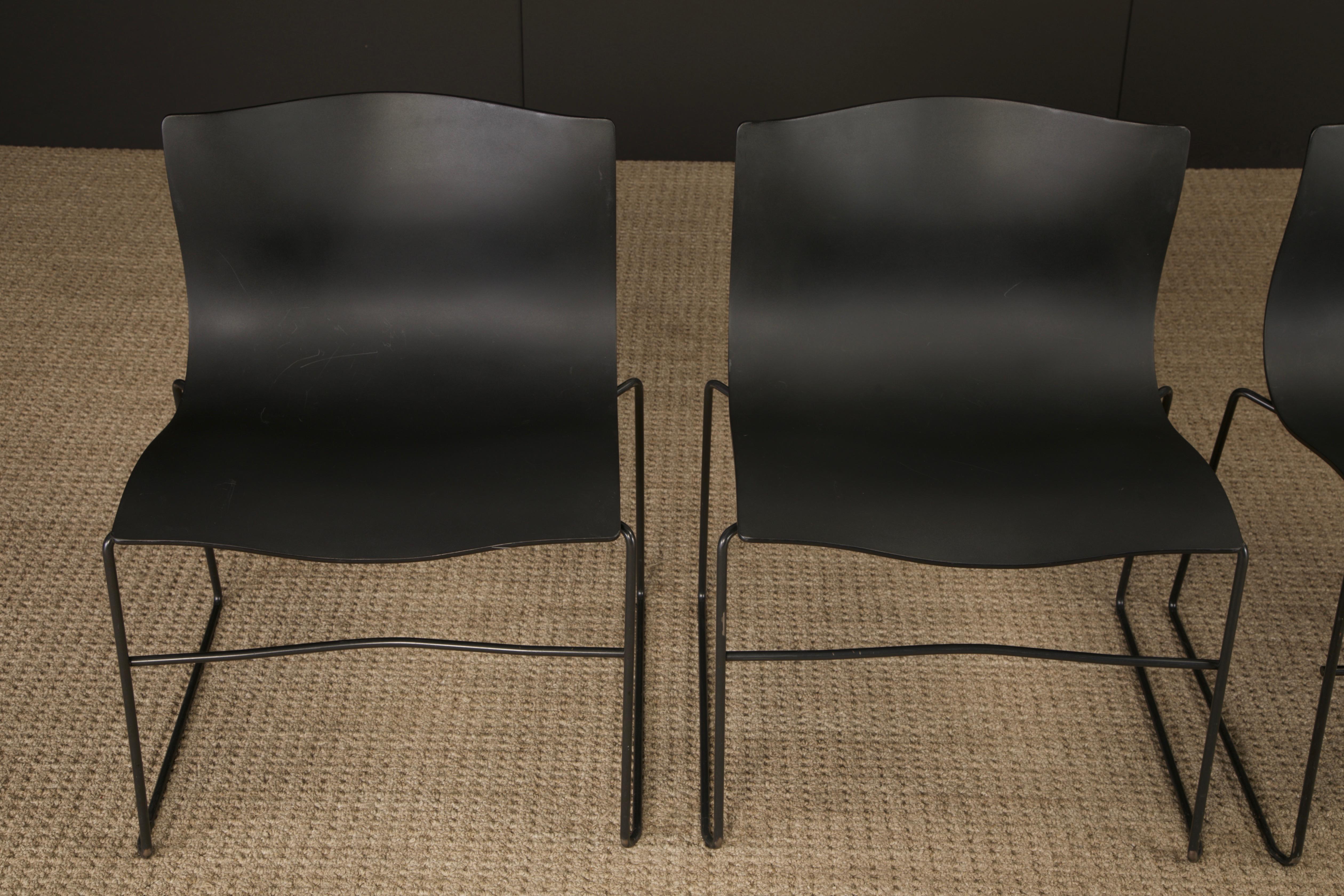Massimo Vignelli für Knoll Intl 'Taschentuch' Stapelstühle, Signiert, 19 Stück verfügbar (amerikanisch) im Angebot