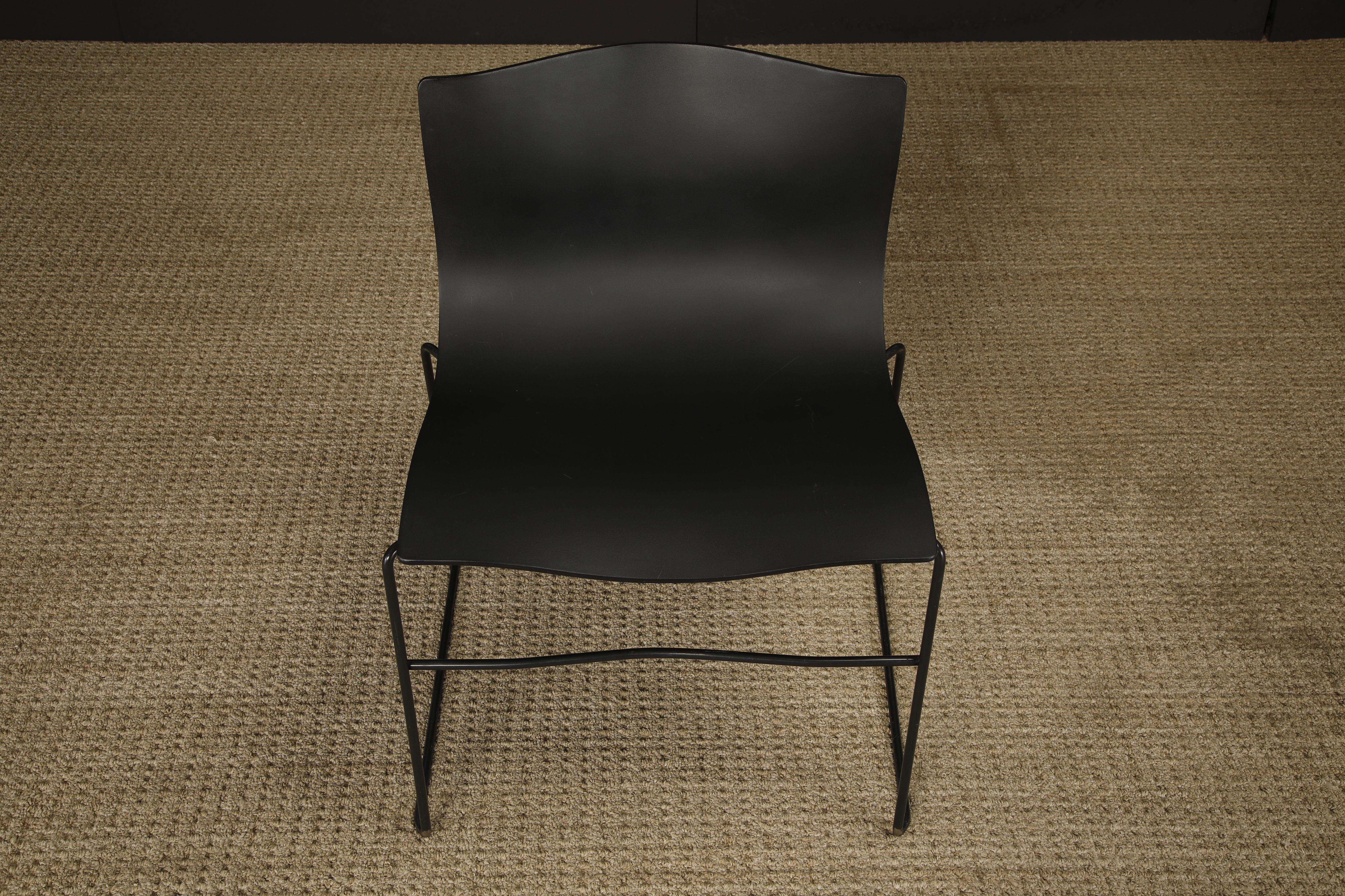 Massimo Vignelli für Knoll Intl 'Taschentuch' Stapelstühle, Signiert, 19 Stück verfügbar (Stahl) im Angebot