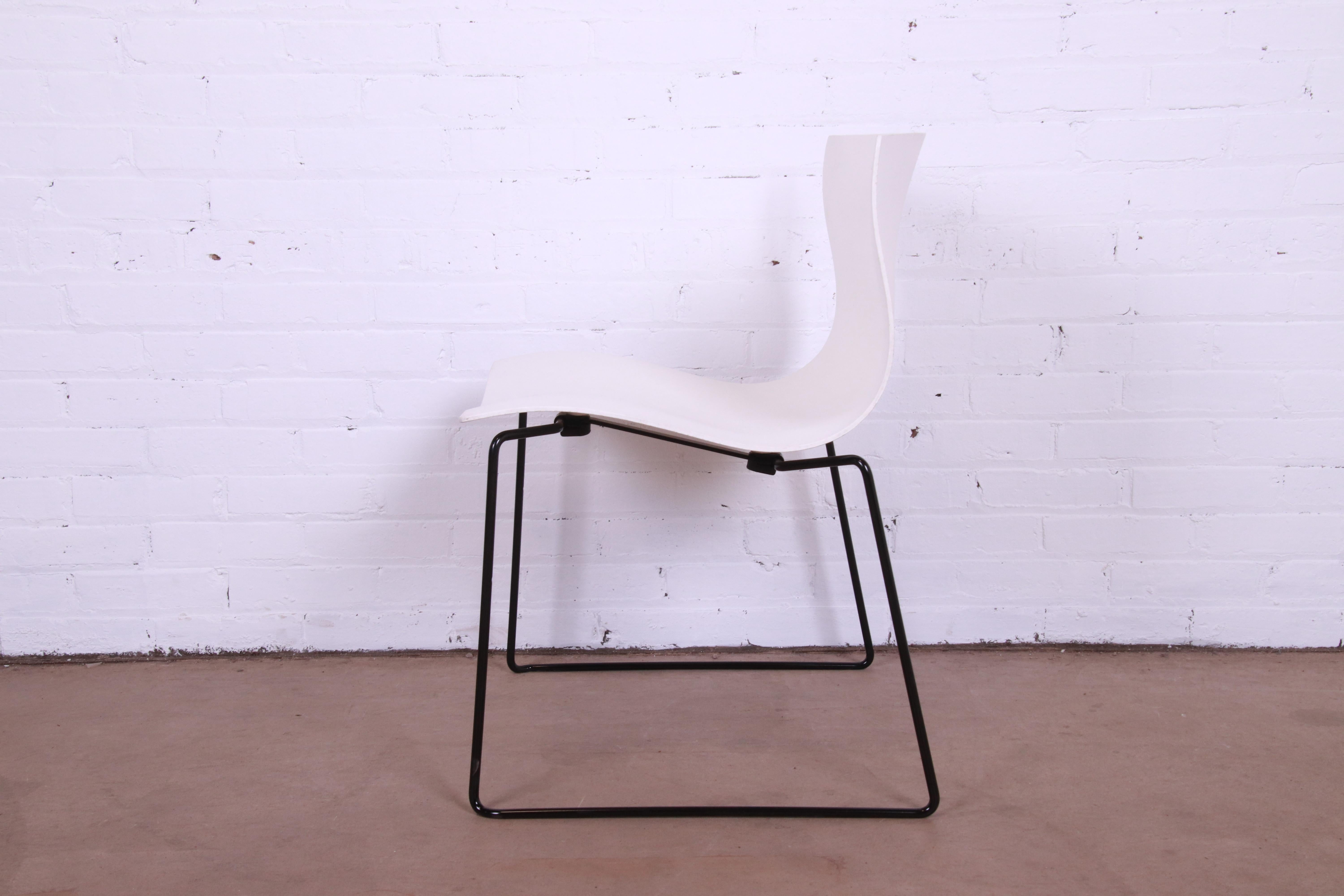 Massimo Vignelli for Knoll Postmodern Handkerchief Chair, 29 Available In Good Condition For Sale In South Bend, IN