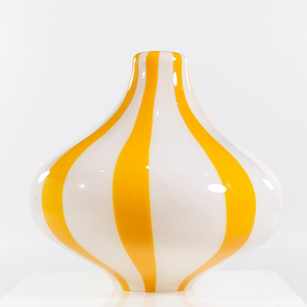 Mid-Century Modern Lampe à suspension en verre du milieu du siècle dernier de Massimo Vignelli pour Venini en vente