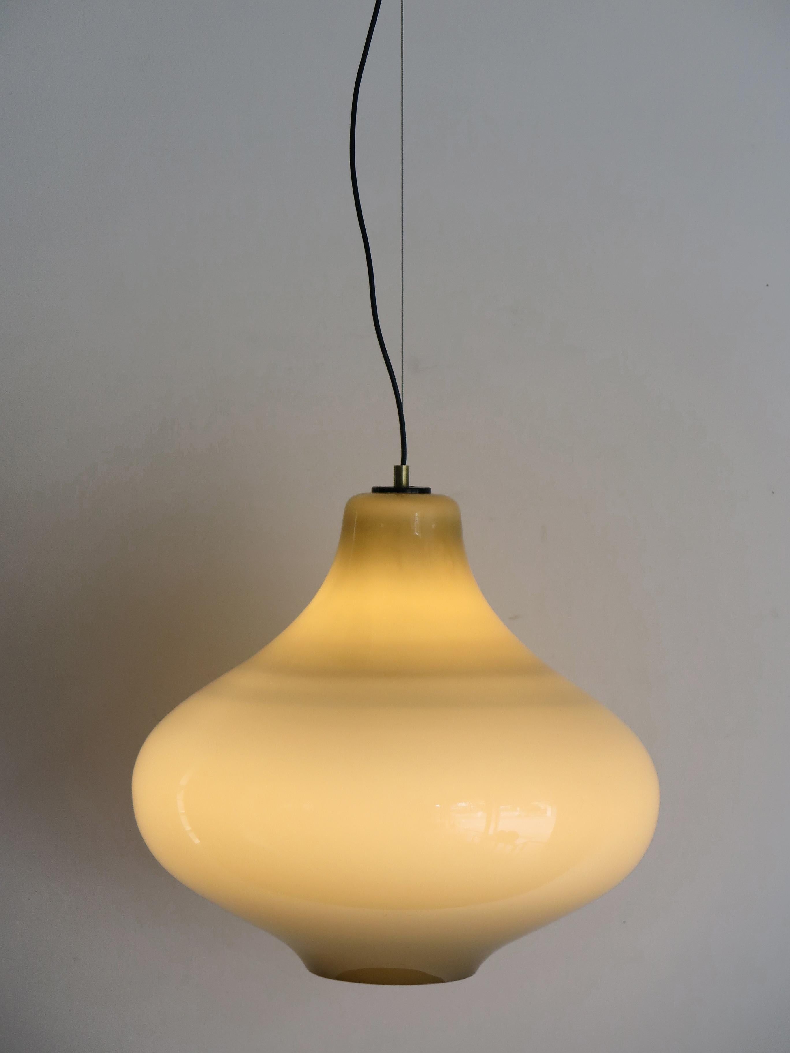 Mid-Century Modern Massimo Vignelli Italian Midcentury Glass Pendant Lamp for Venini Murano, 1950s