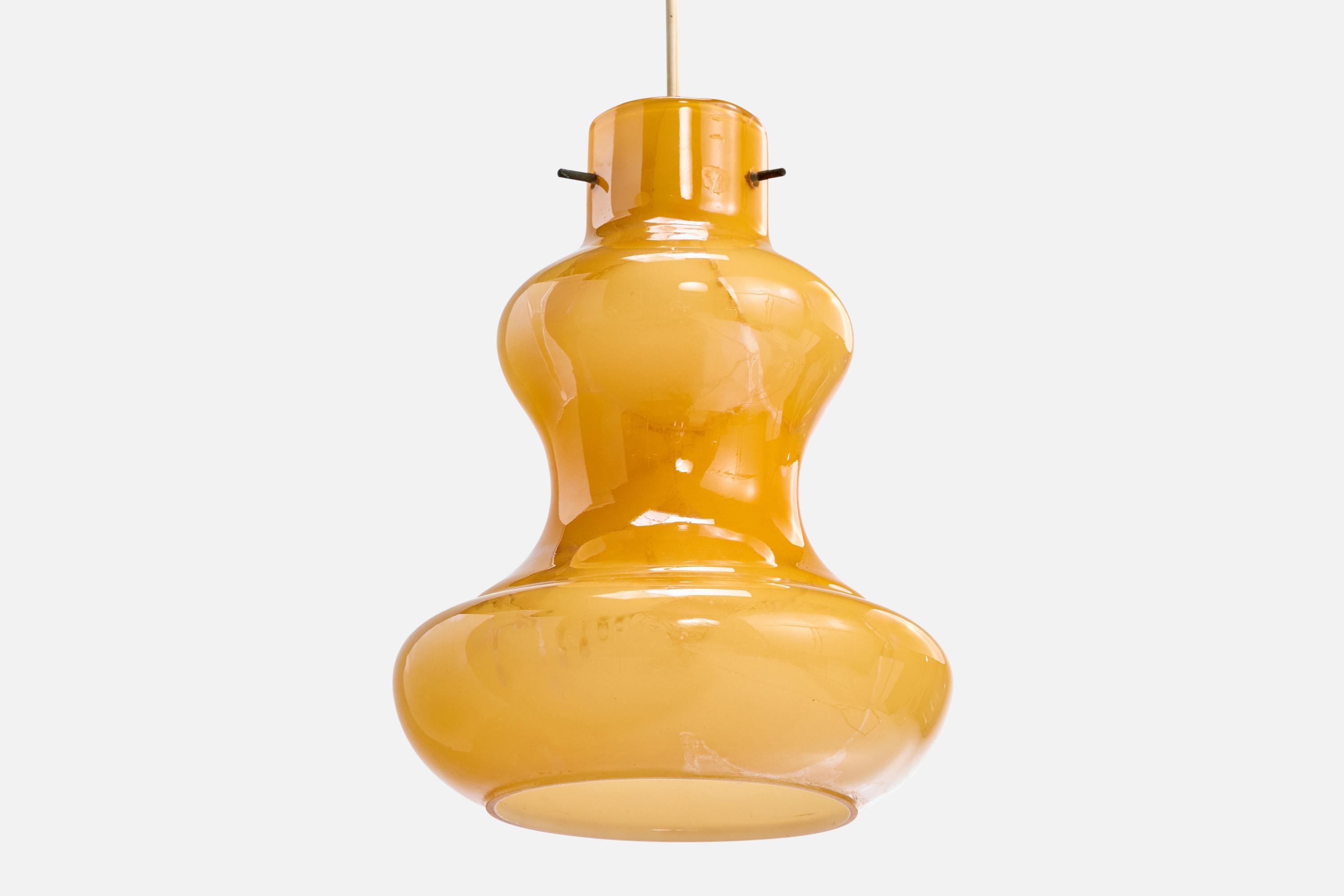 Massimo Vignelli, lampe suspendue, verre, laiton, métal, Italie, années 1970 Bon état - En vente à High Point, NC