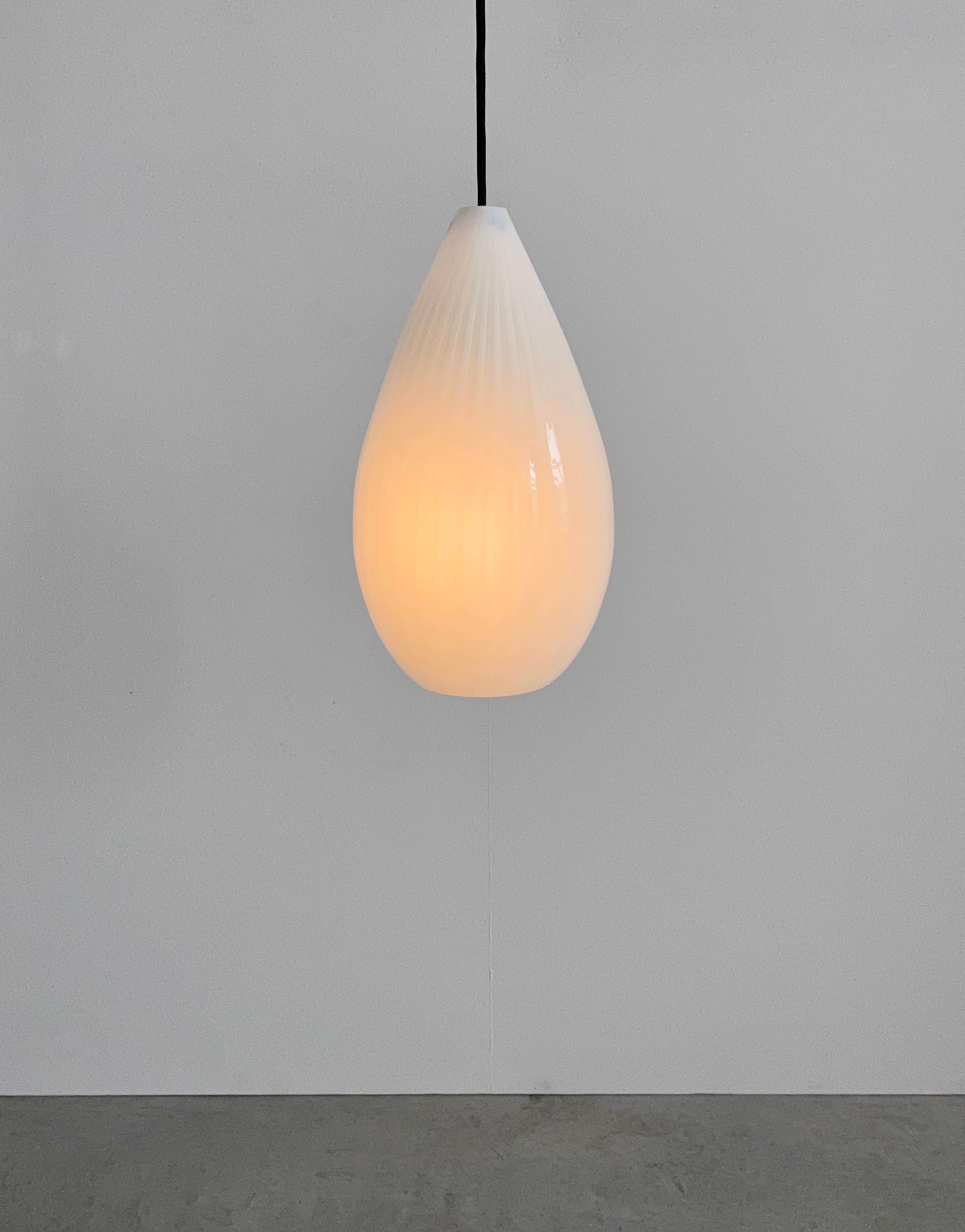 Massimo Vignelli Style Striped Murano Glass Pendant Lamp, Midcentury, Italy For Sale 3