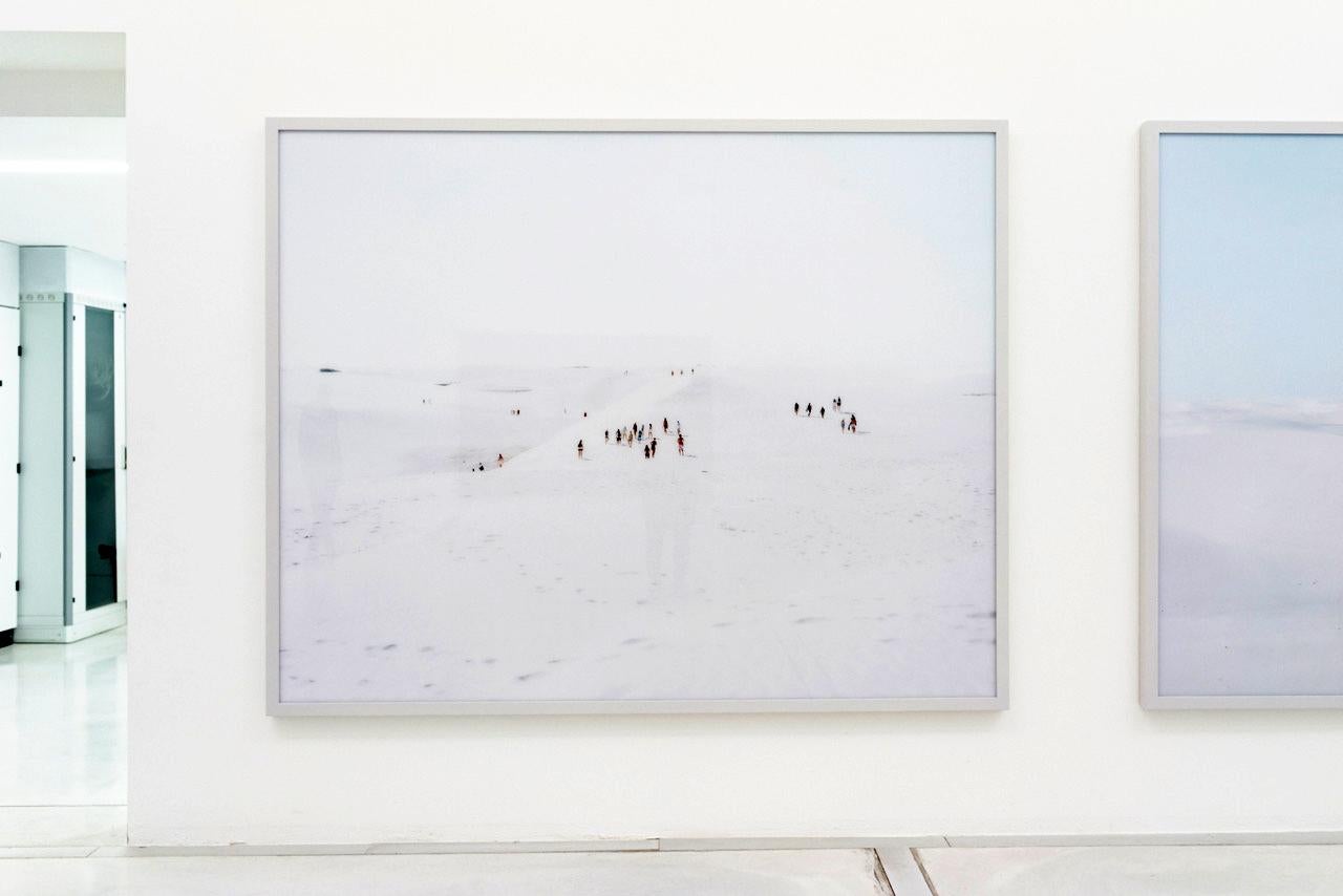 Cala Conta Evening - large scale Mediterranean beach scene (artist framed) - Contemporary Photograph by Massimo Vitali