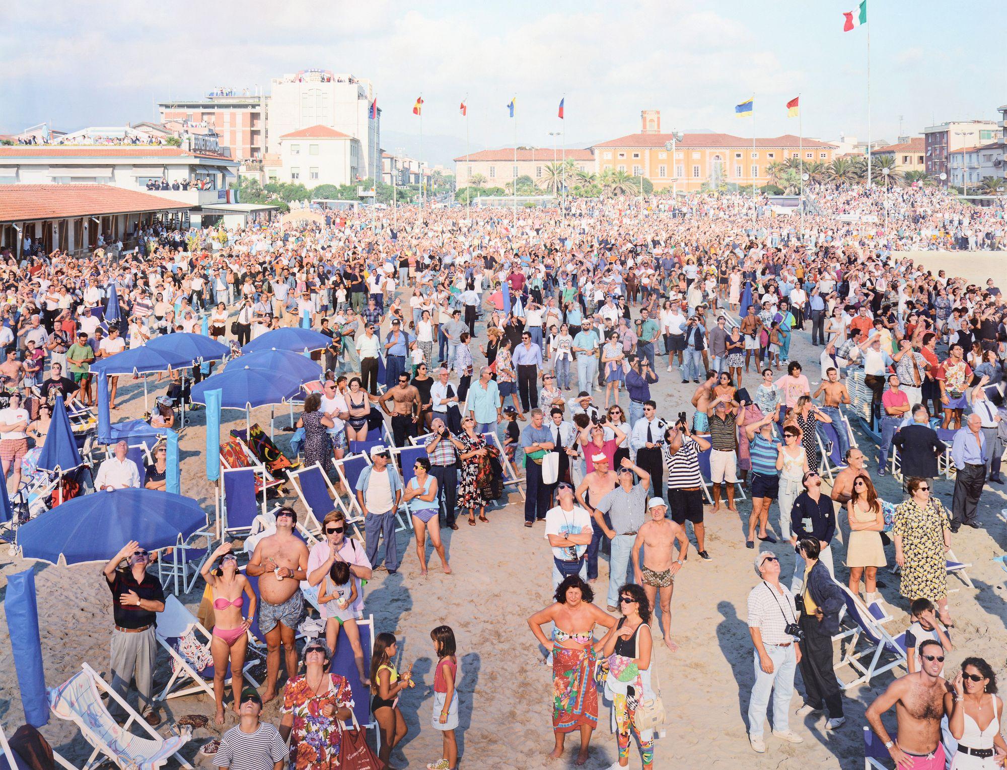 Massimo Vitali VIAREGGIO AIR SHOW Litografía, 26 "A x 34 "A