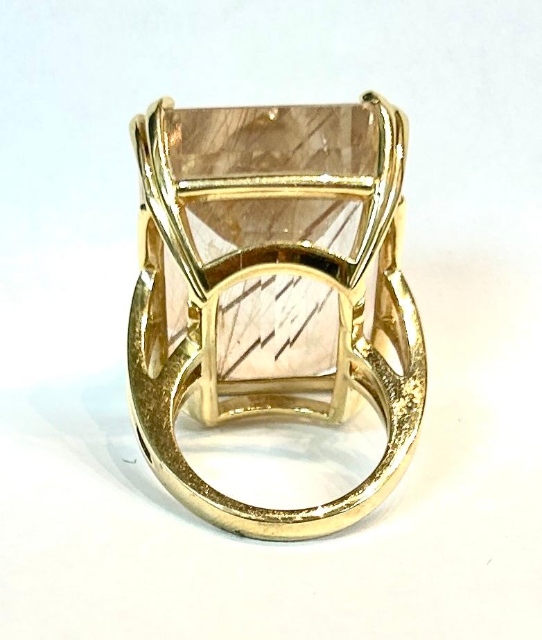 Massive 14K Gold Mounted Pale Brown Topaz Cocktail Ring In Good Condition For Sale In Bradenton, FL