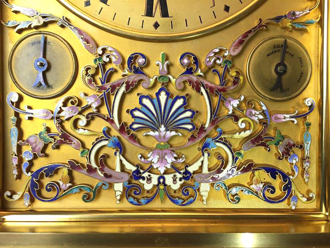 Grande horloge musicale ancienne en bronze émaillé avec support en forme d'orge, 1880 en vente 9