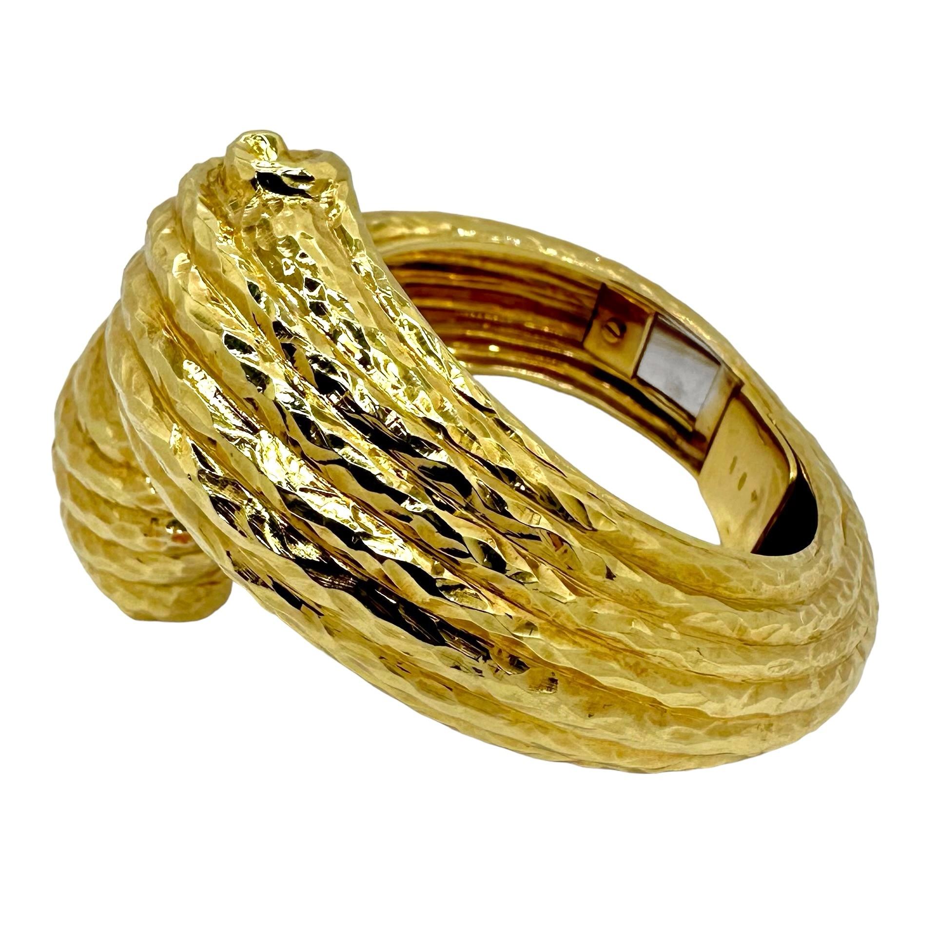 Massive 18K Hammered Finish Yellow Gold, Scroll Motif, Bypass Cuff Bracelet In Excellent Condition For Sale In Palm Beach, FL