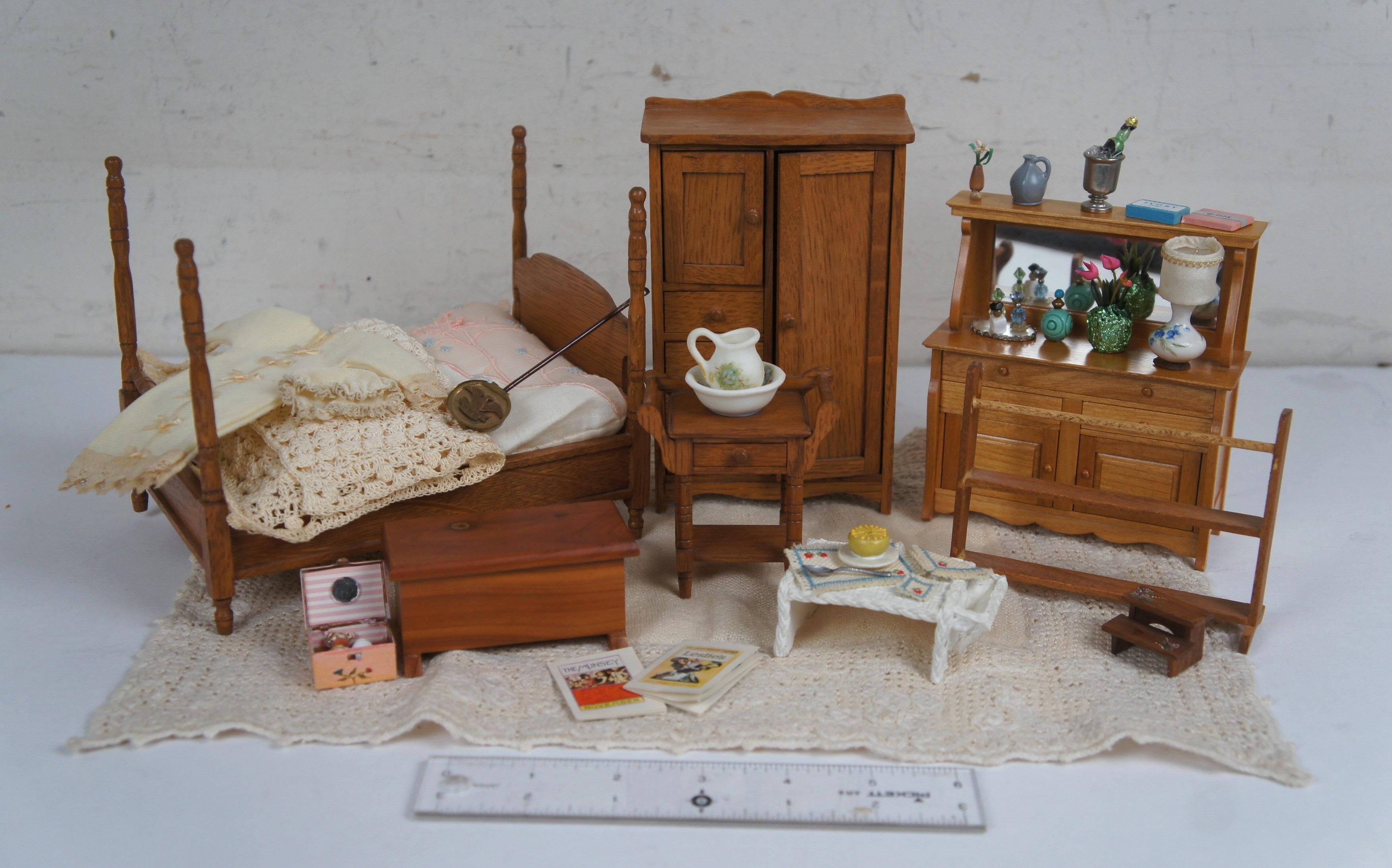 Massive 300+ Pc Lot Vintage Dollhouse Miniature Möbel Spielzeug Zubehör (Metall) im Angebot