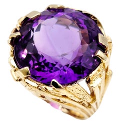 Massive 40.01 Carat Round Cut Amethyst Solitaire Cocktail Ring in Yellow Gold 