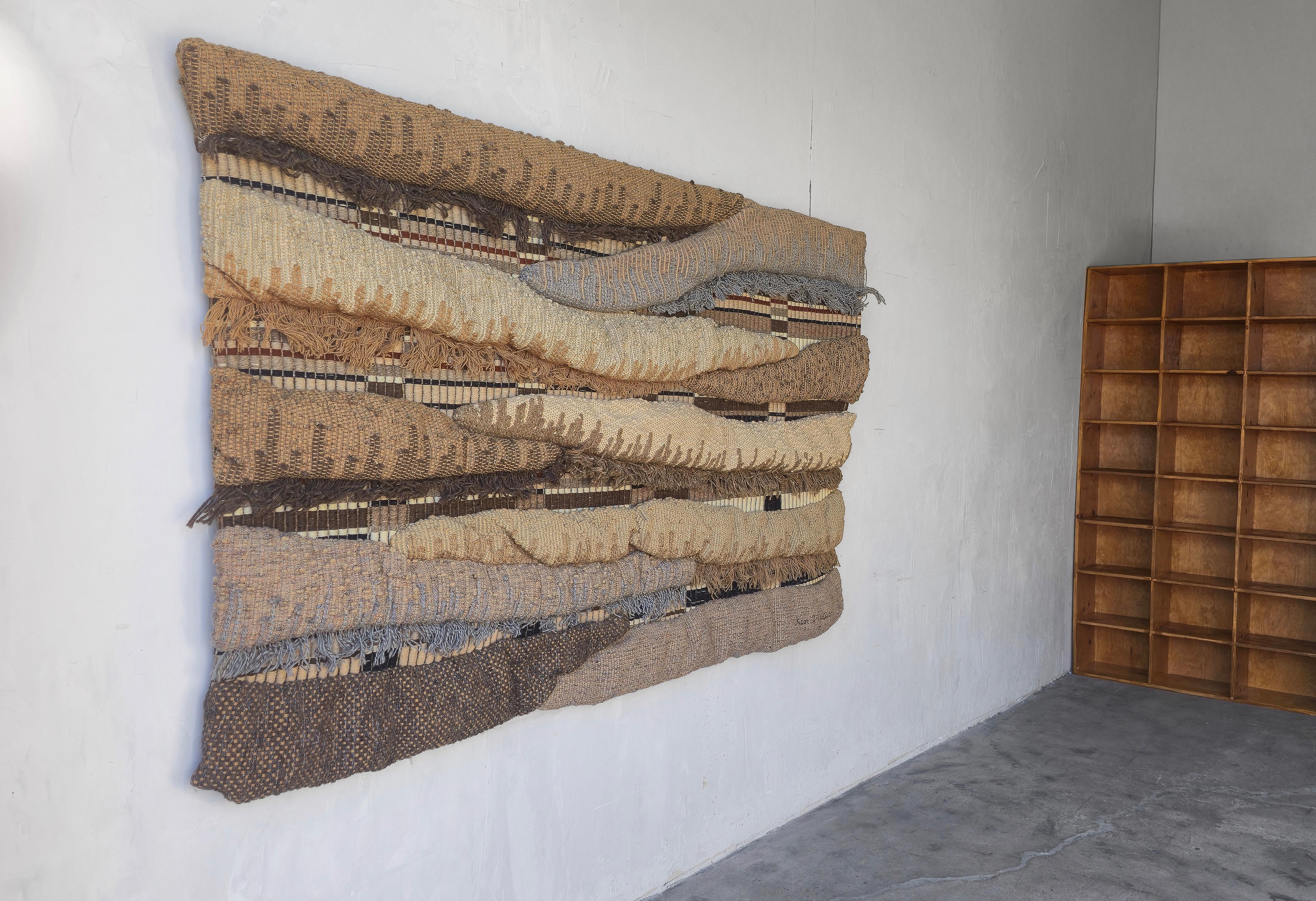 MASSIVE 7FT 1970er Jahre gewebte Faser Kunst Wandbehang von Ken Weaver (Naturfaser) im Angebot