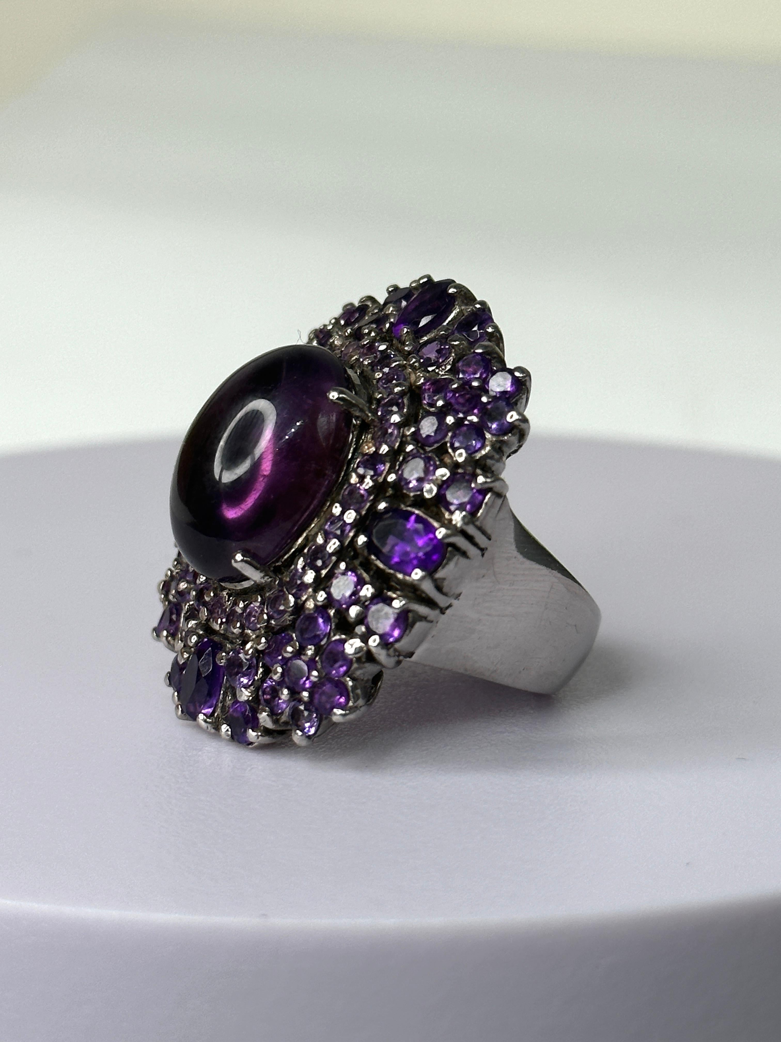 Massive Amethyst Cocktail Ring 925 Sterling Silver In Excellent Condition In Hua Hin, TH
